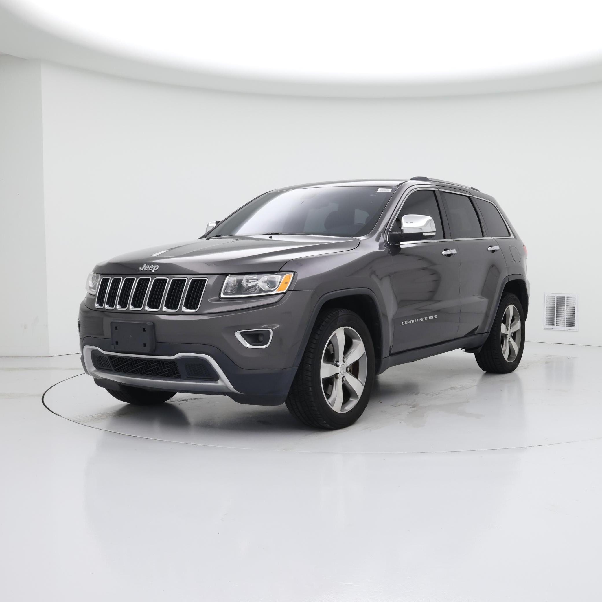 Thumbnail: 2015 Jeep Grand Cherokee - 4