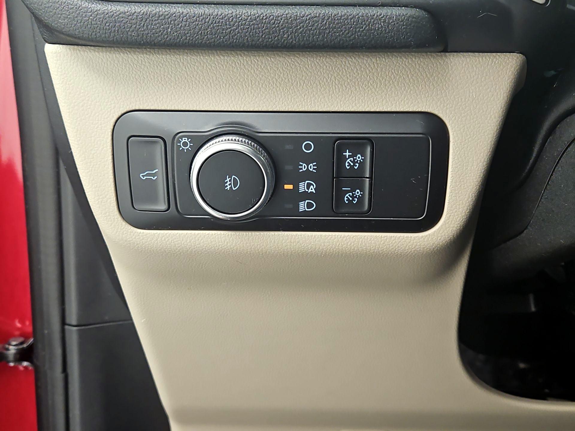 Thumbnail: 2022 Ford Escape - 13