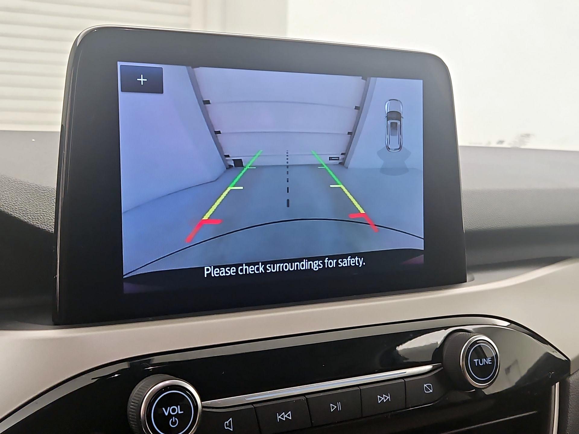 Thumbnail: 2022 Ford Escape - 14