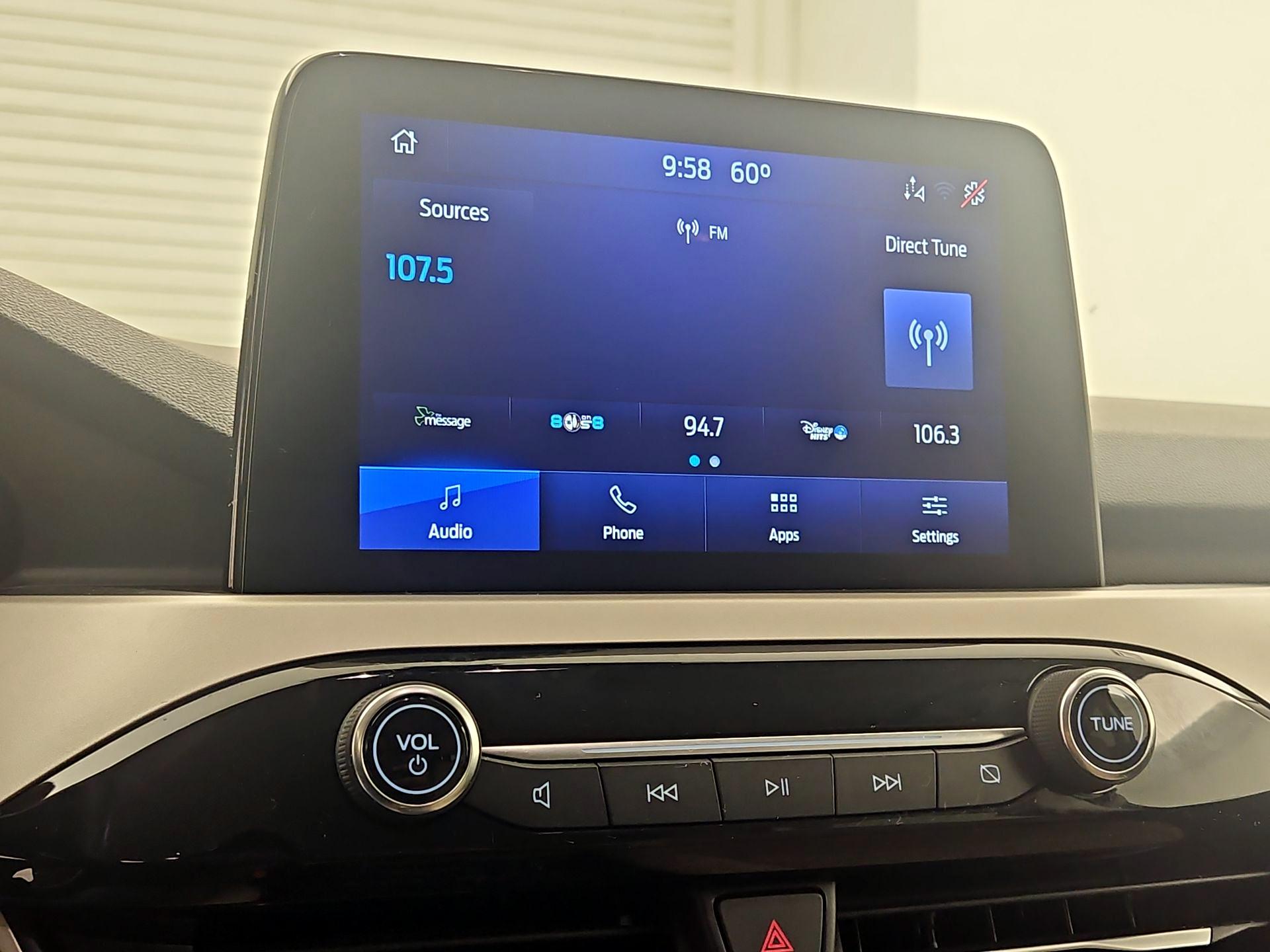 Thumbnail: 2022 Ford Escape - 15