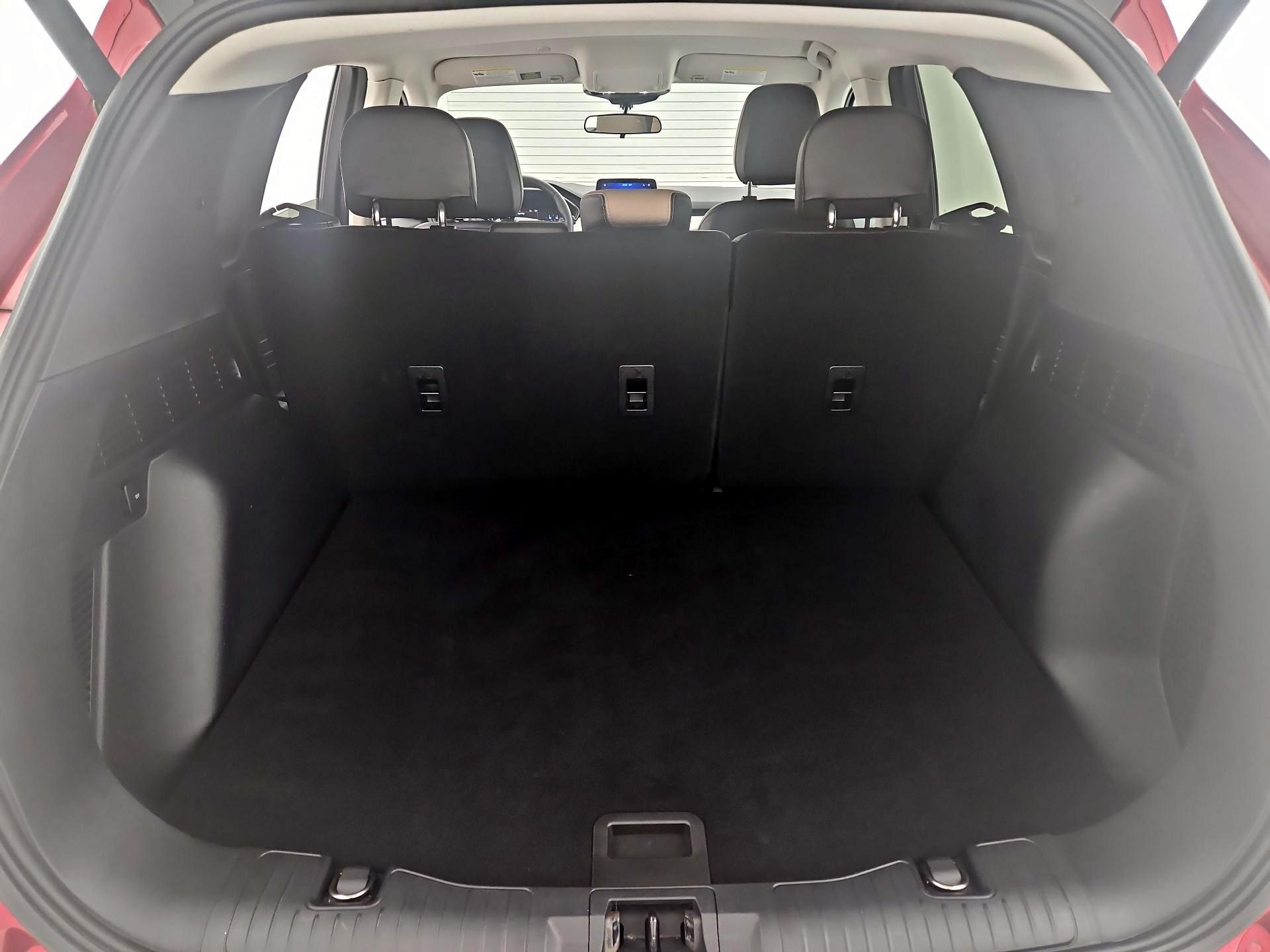 Thumbnail: 2022 Ford Escape - 20