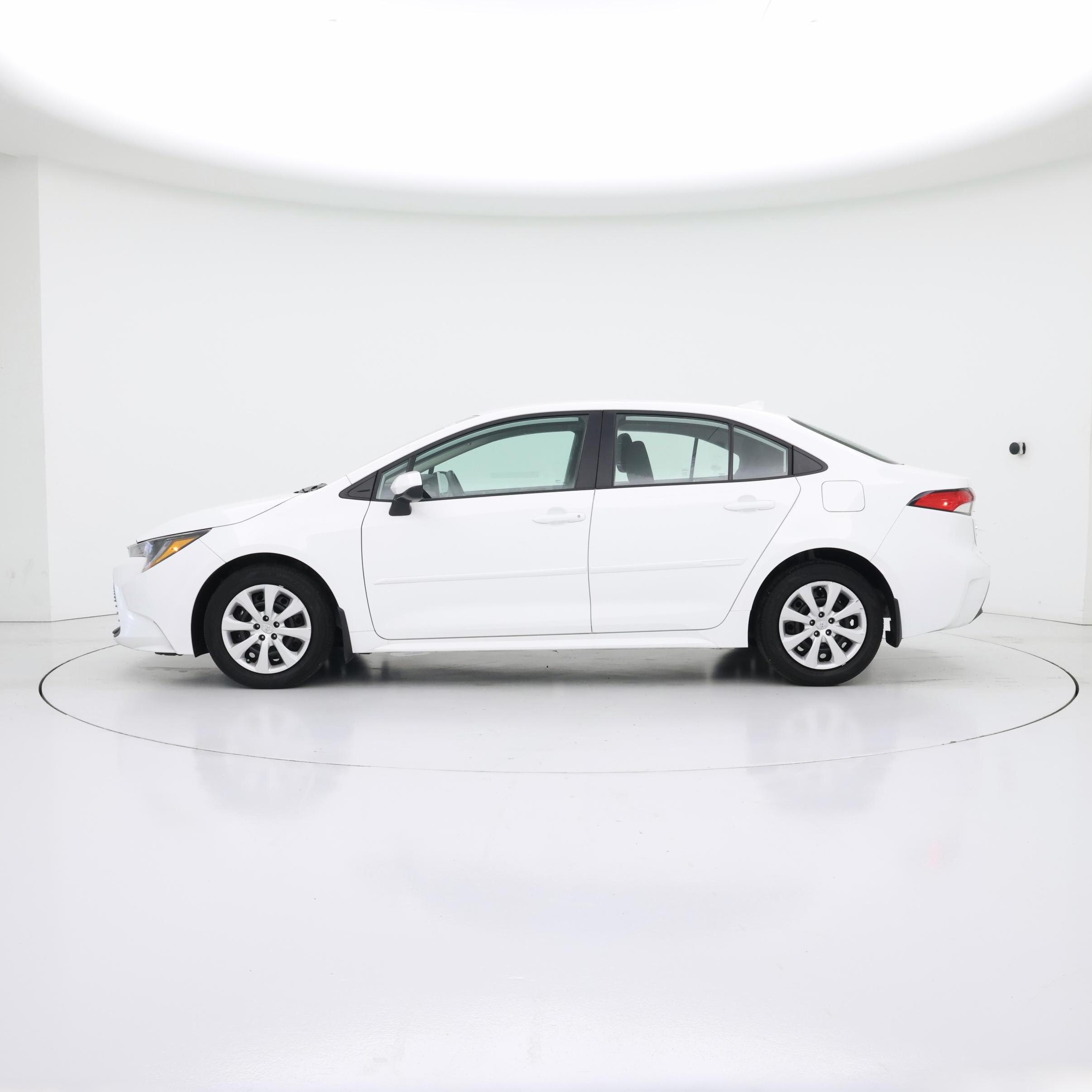 Thumbnail: 2025 Toyota Corolla - 3