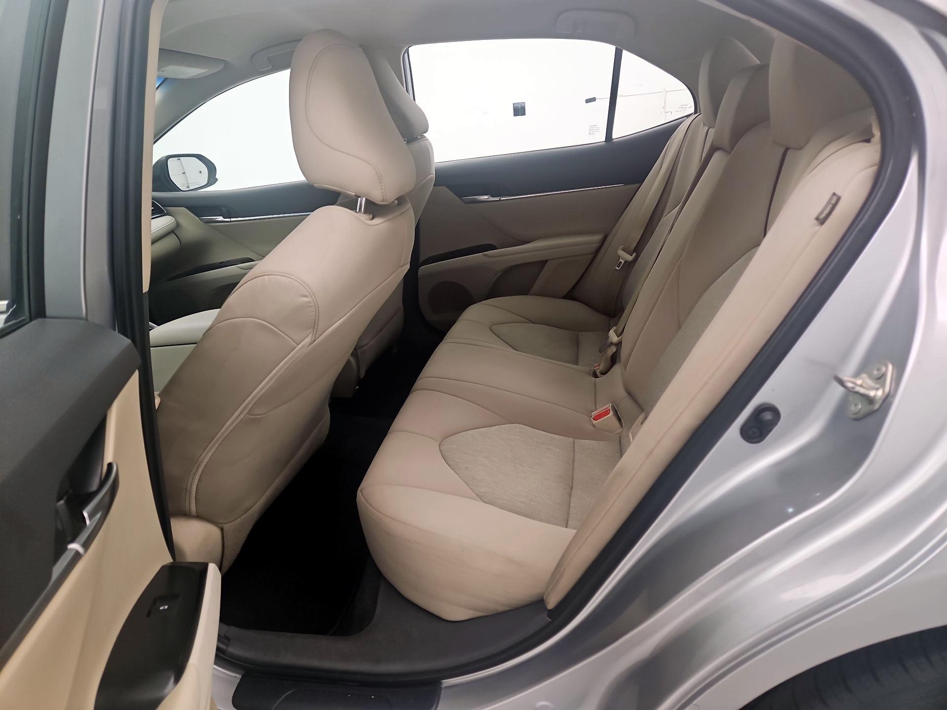 Thumbnail: 2020 Toyota Camry - 18