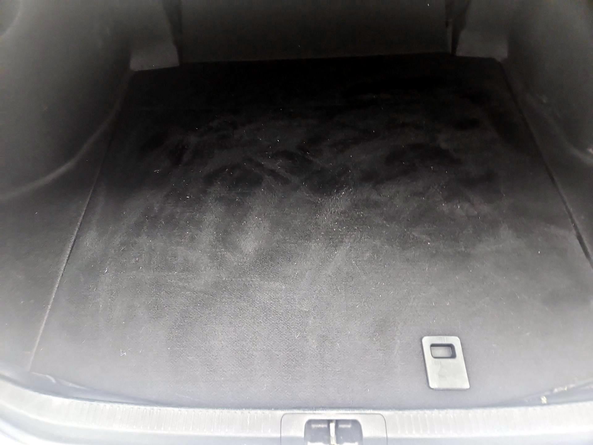 Thumbnail: 2020 Toyota Camry - 19