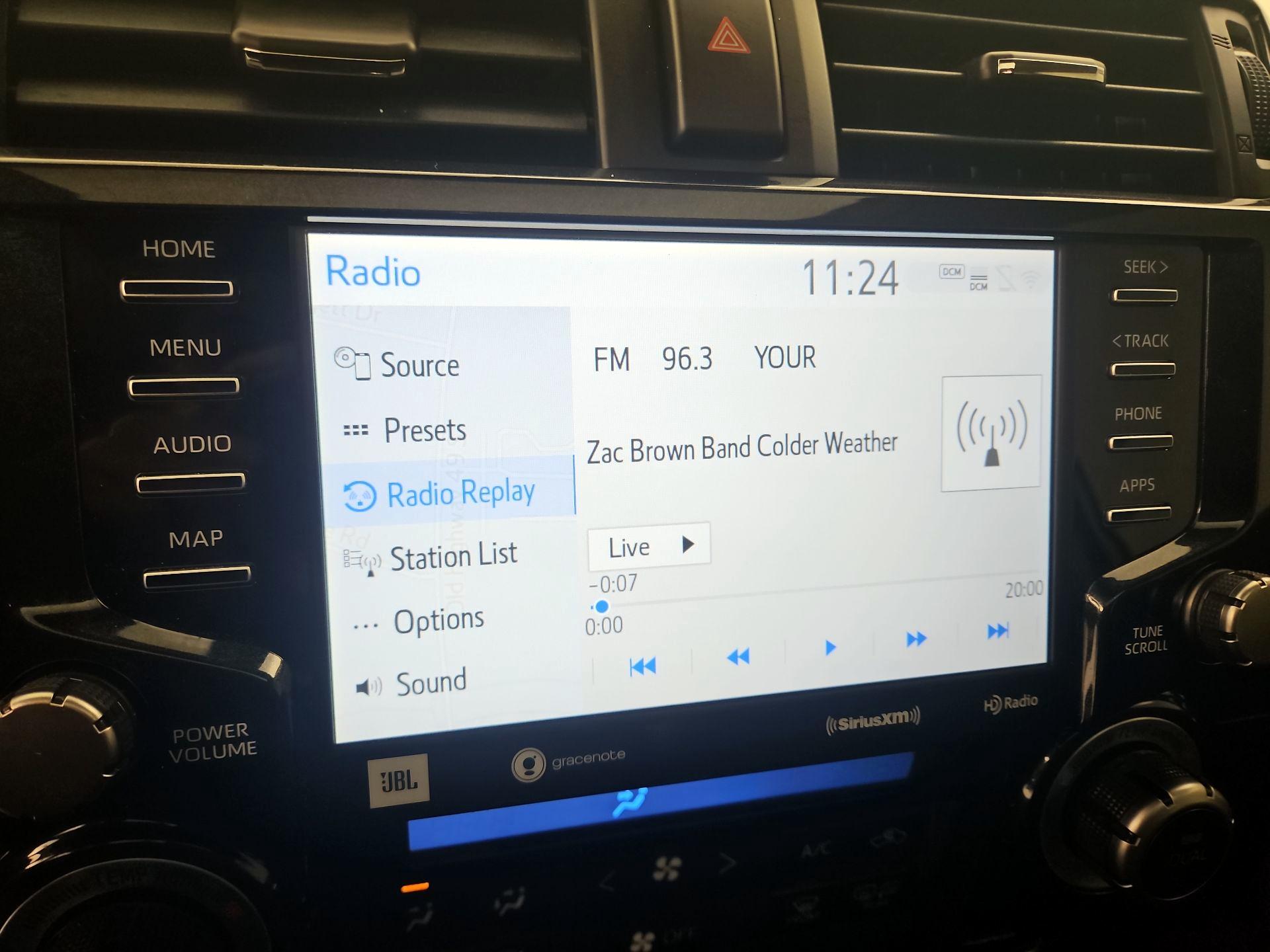 Thumbnail: 2022 Toyota 4Runner - 16