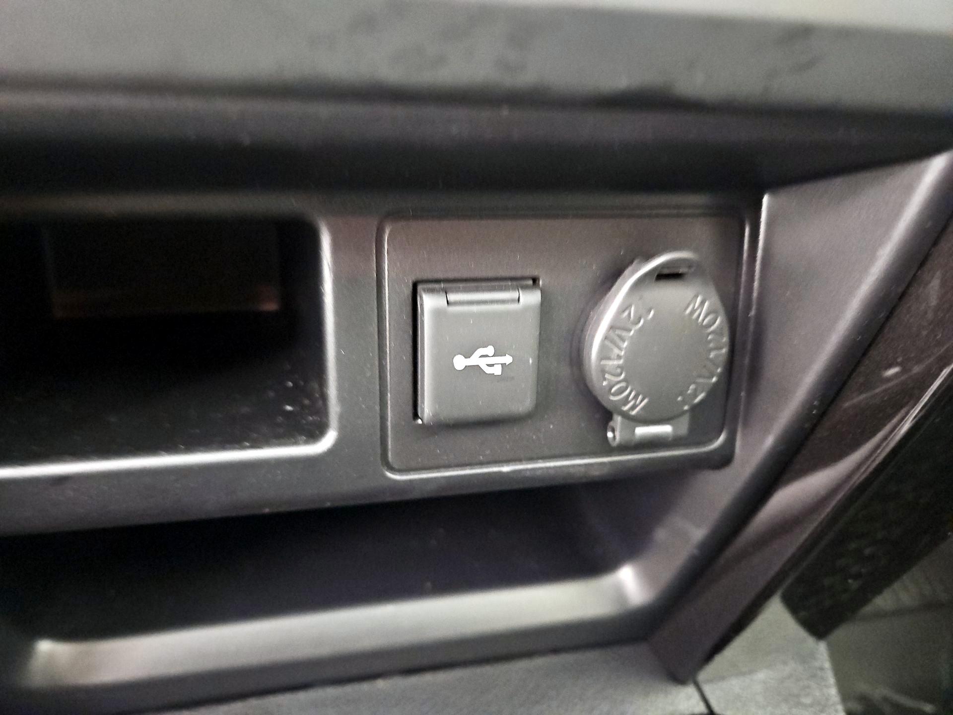 Thumbnail: 2022 Toyota 4Runner - 19