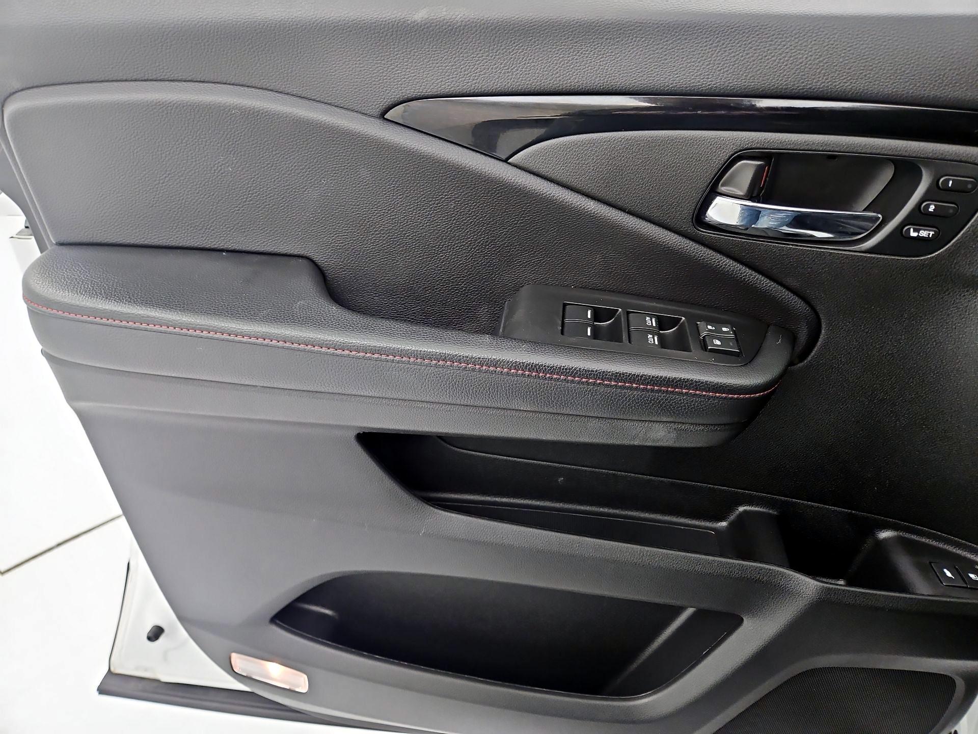 Thumbnail: 2022 Honda Pilot - 12