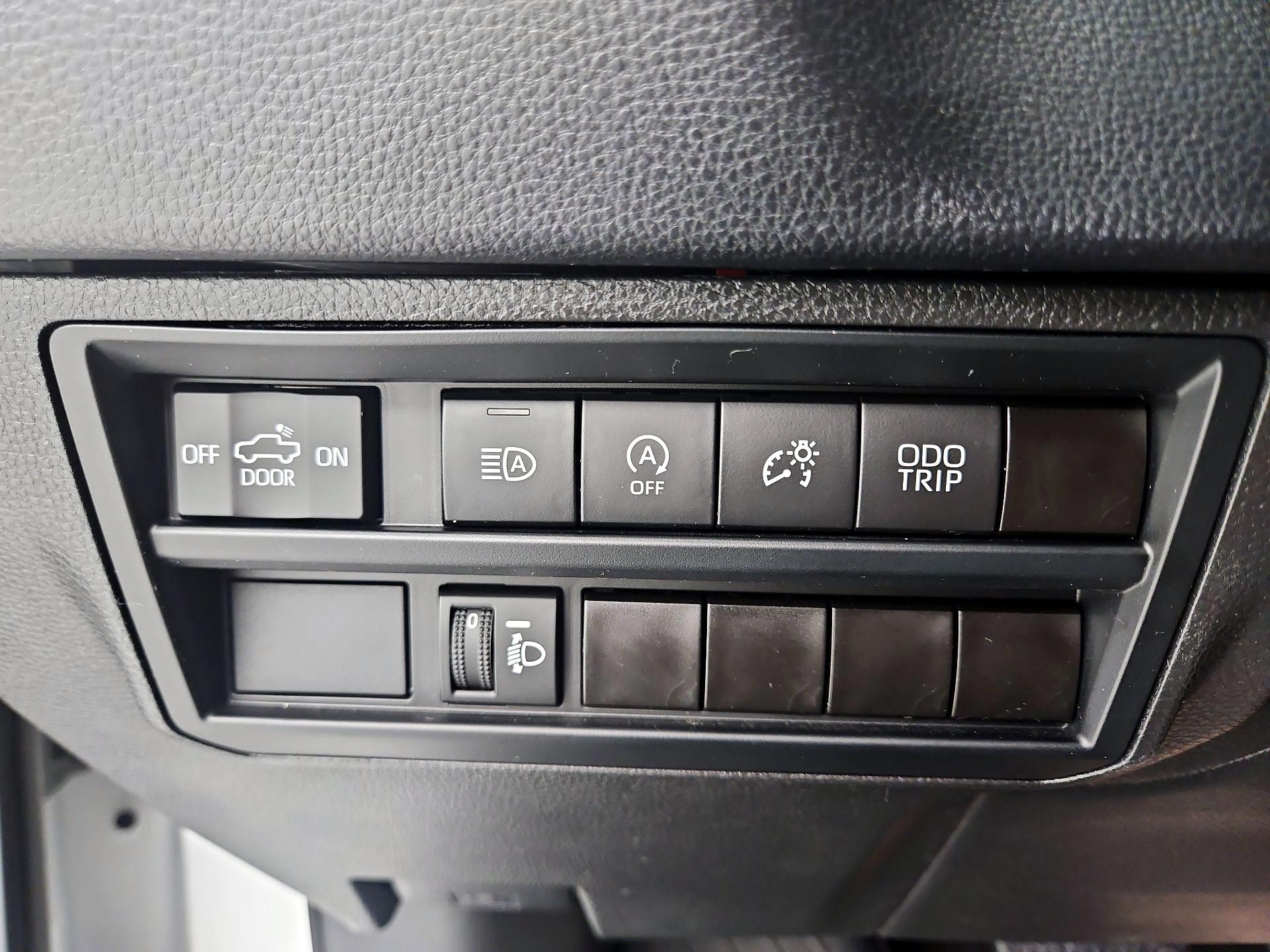 Thumbnail: 2024 Toyota Tundra - 13