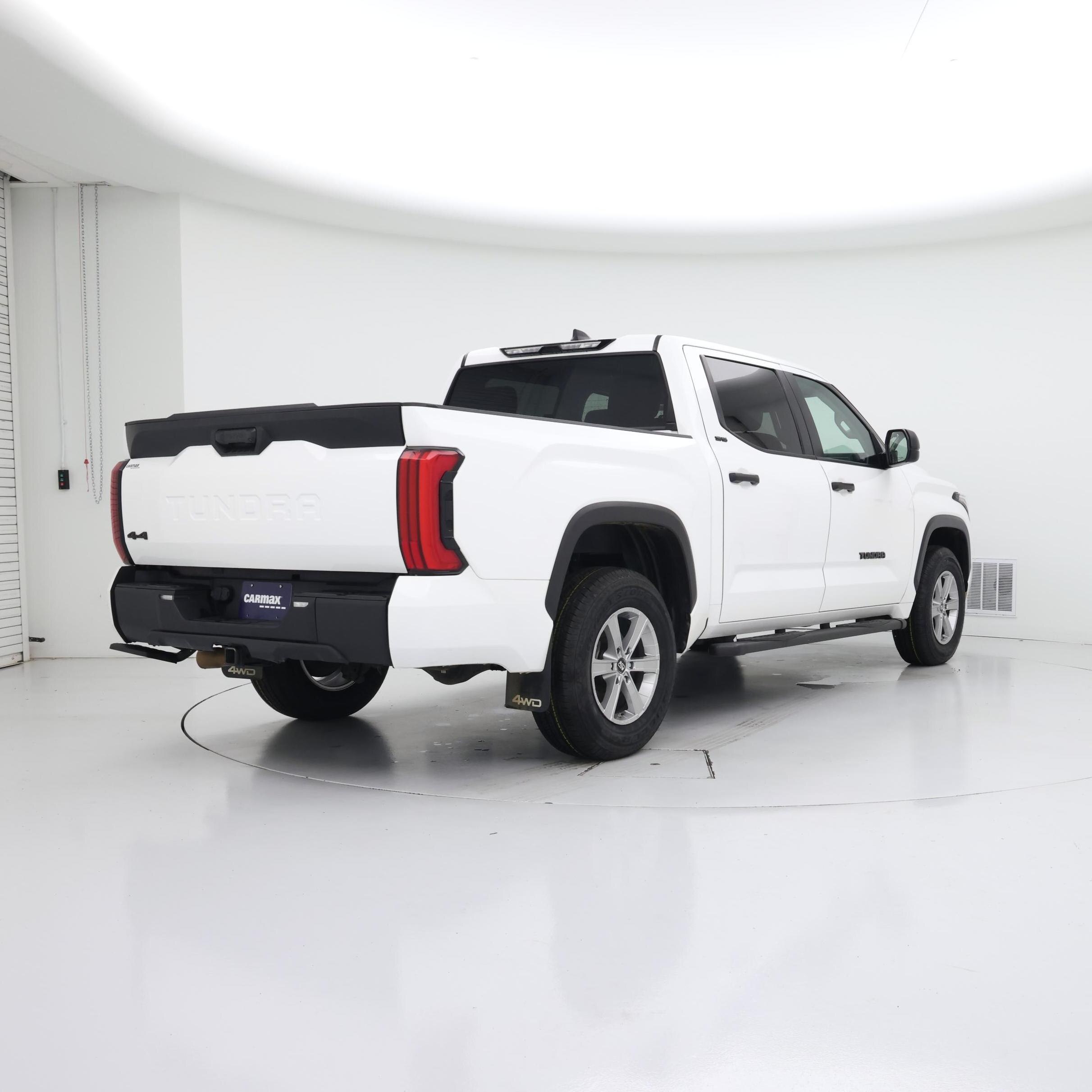 Thumbnail: 2024 Toyota Tundra - 8