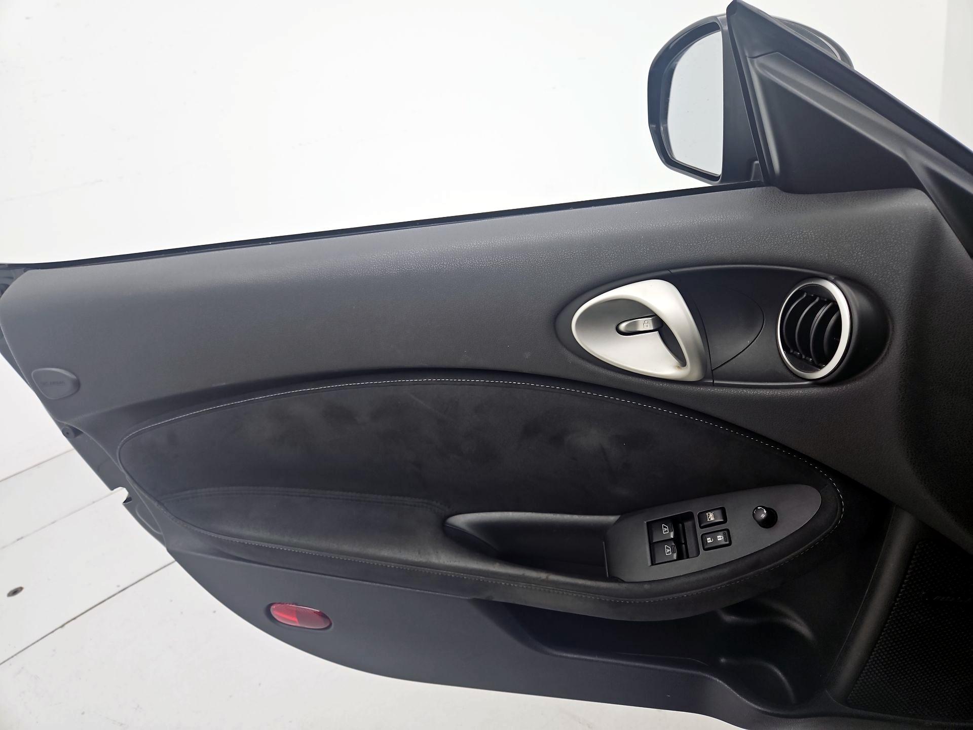 Thumbnail: 2014 Nissan Z - 12