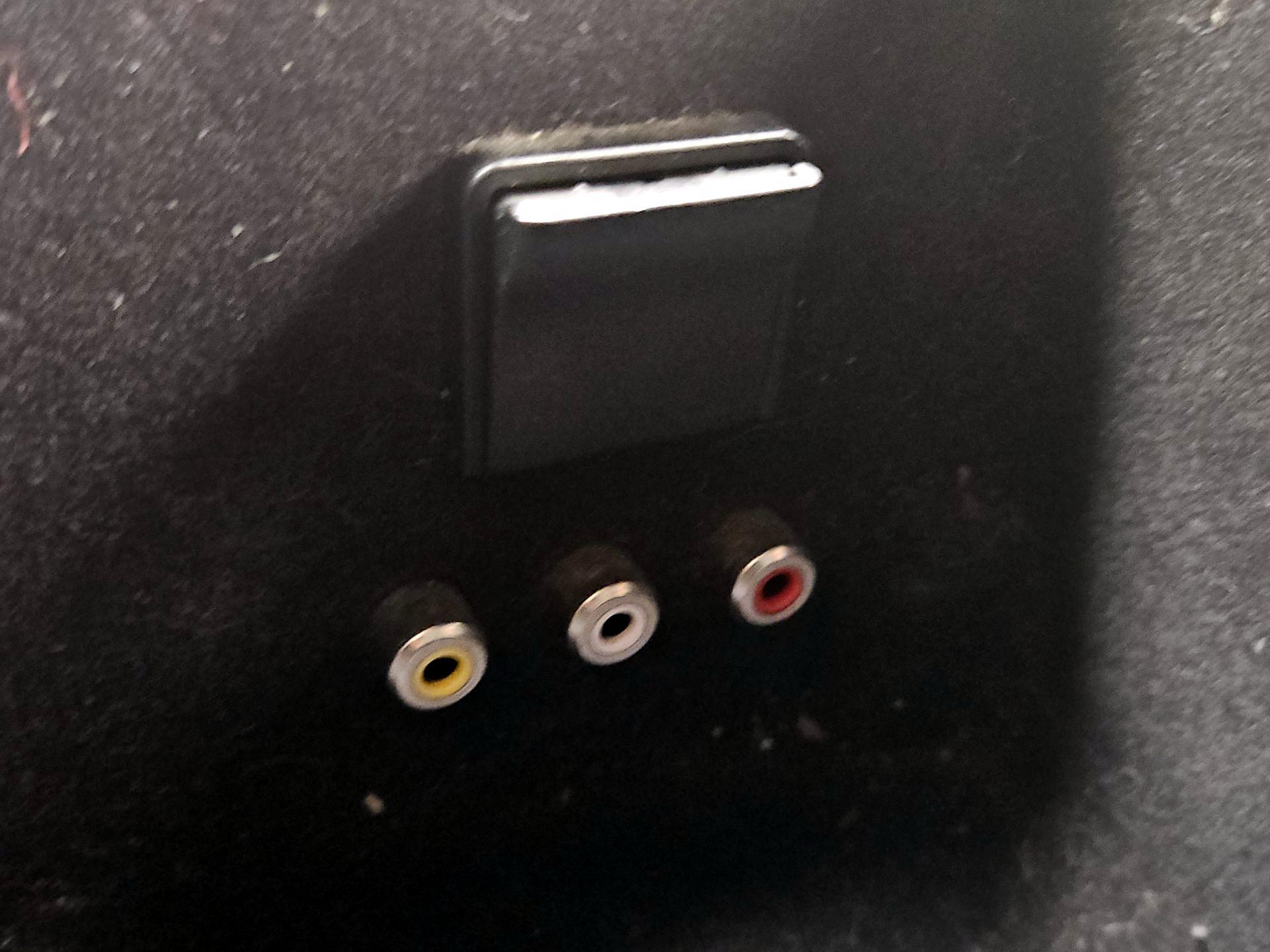 Thumbnail: 2014 Nissan Z - 19