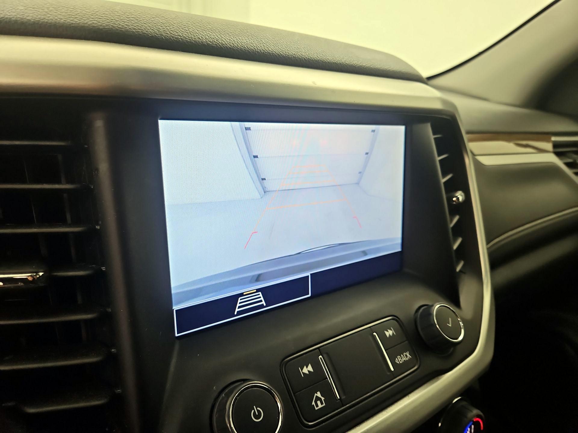 Thumbnail: 2023 GMC Acadia - 14