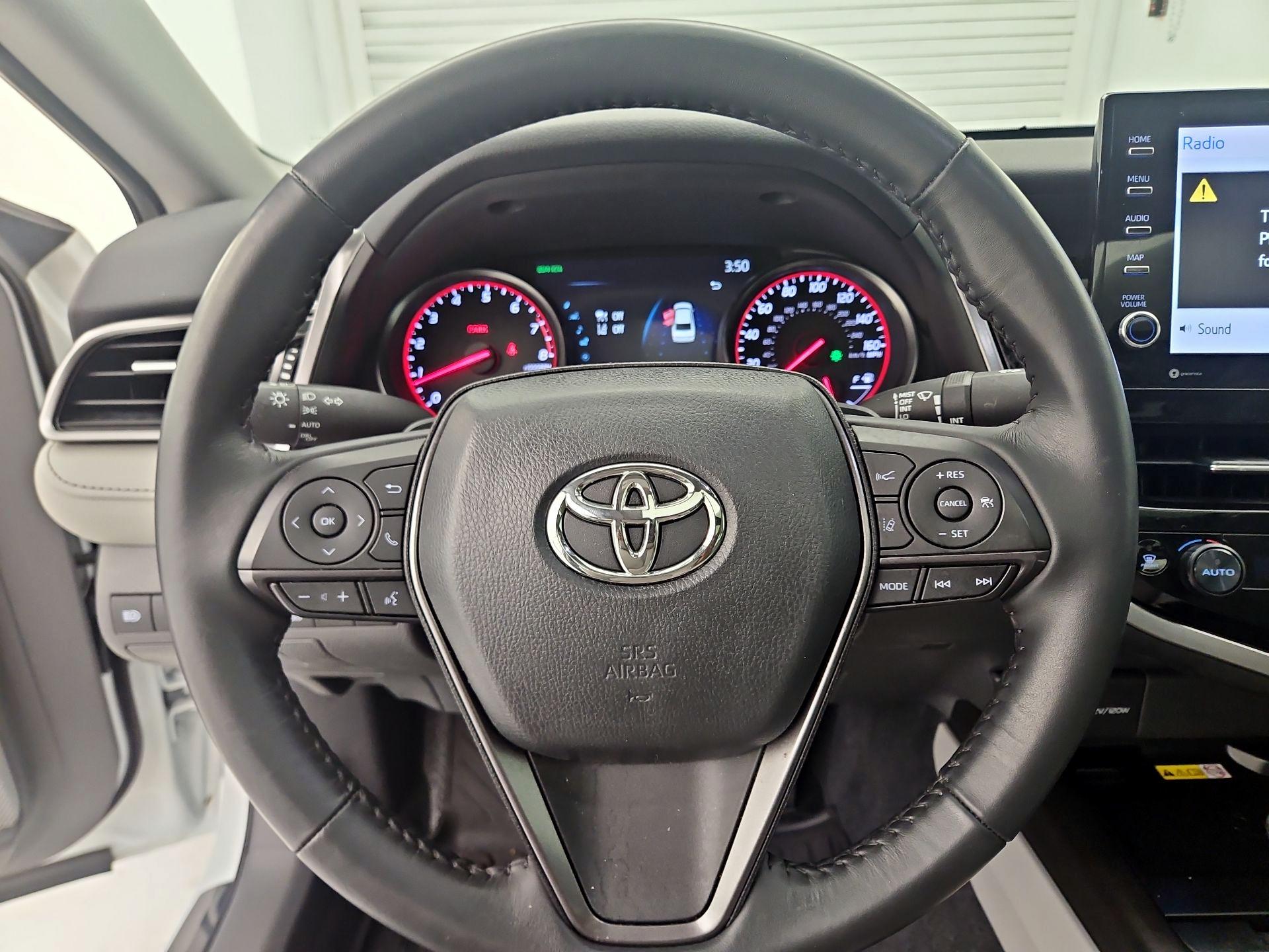 Thumbnail: 2024 Toyota Camry - 10