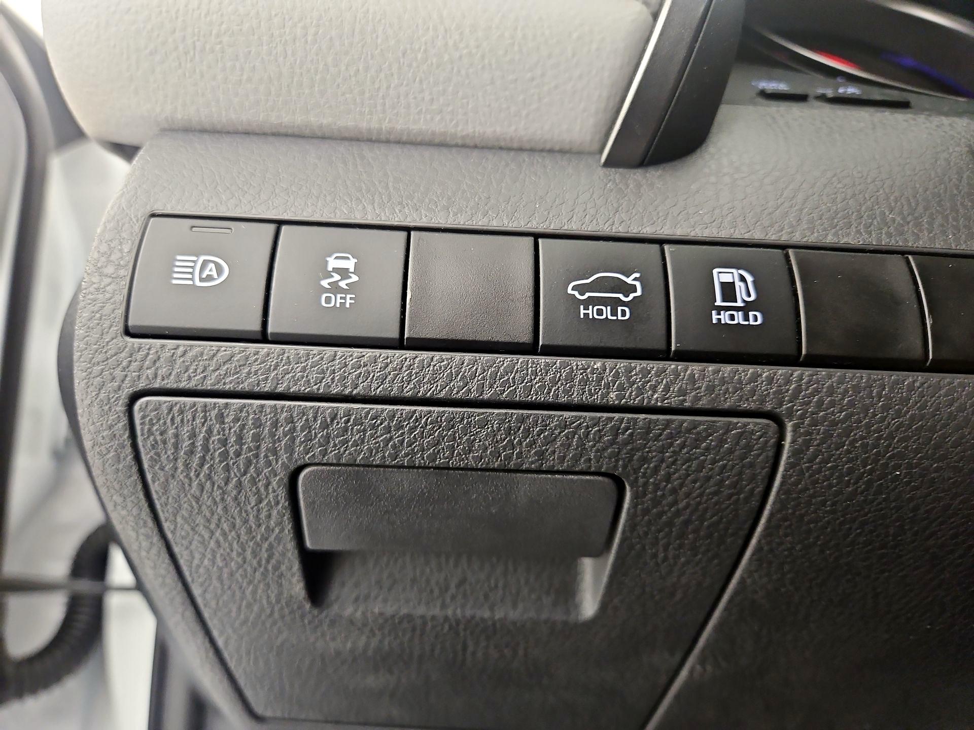 Thumbnail: 2024 Toyota Camry - 13