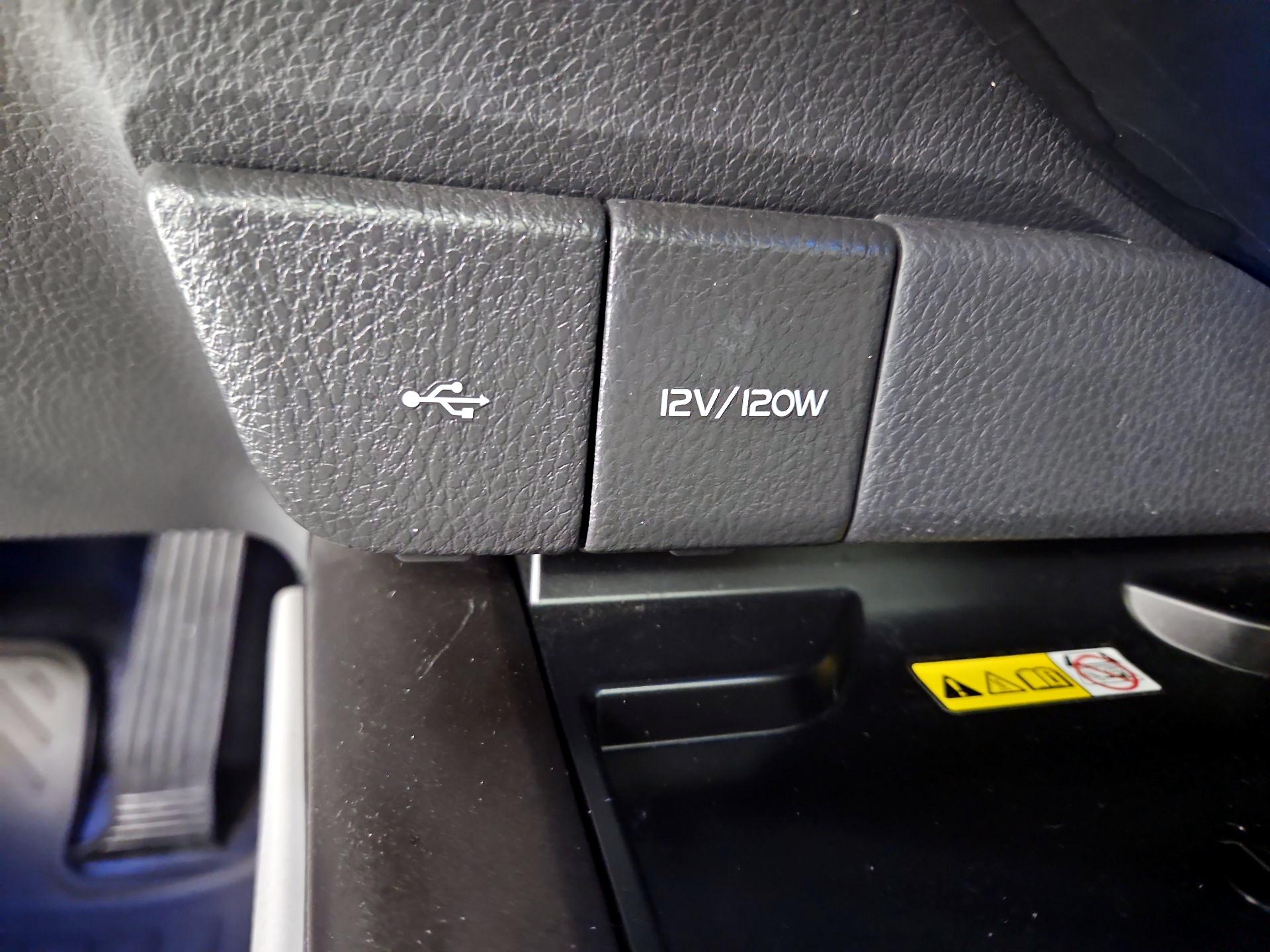 Thumbnail: 2024 Toyota Camry - 18