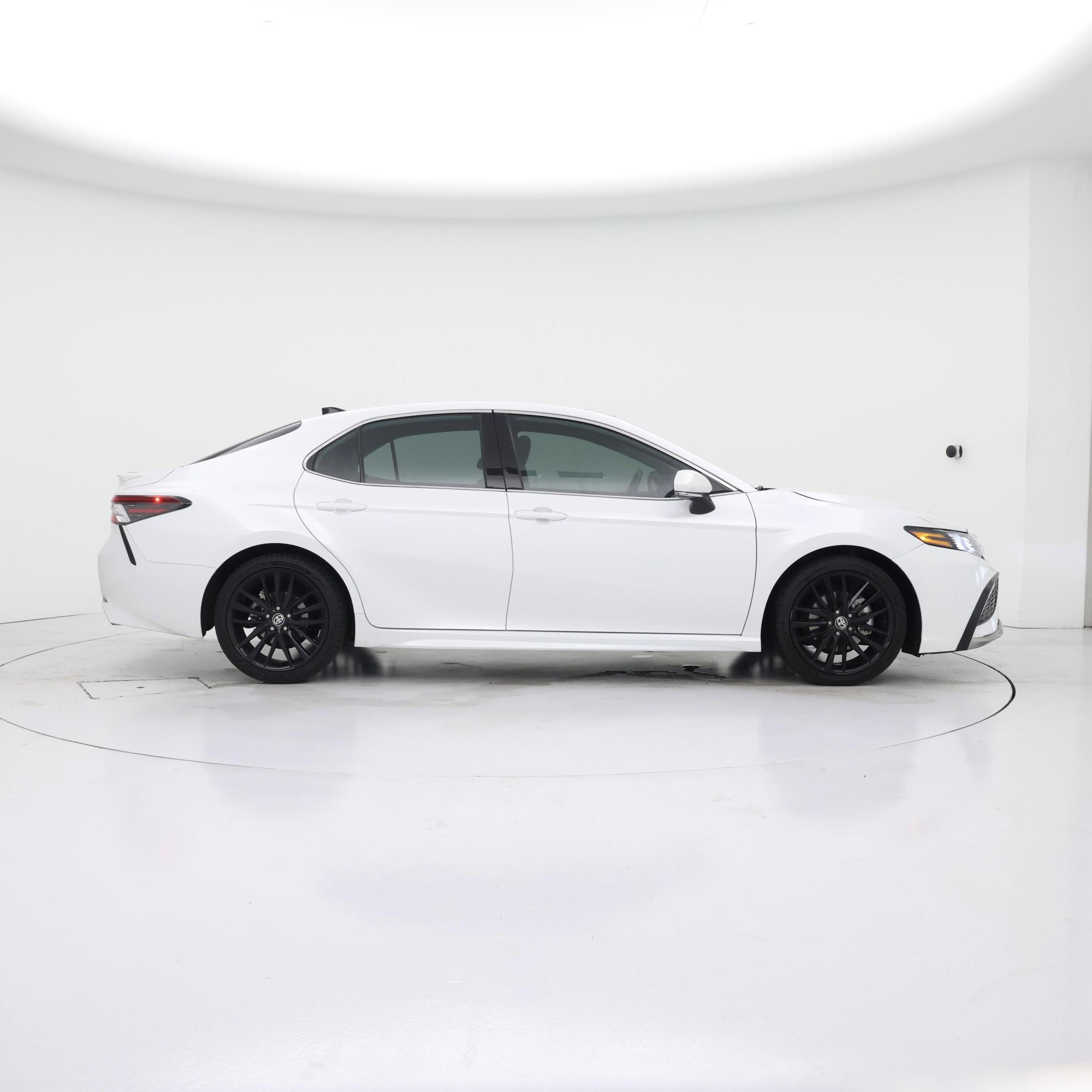 Thumbnail: 2024 Toyota Camry - 7