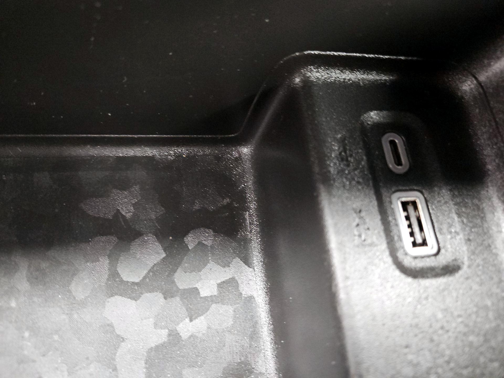 Thumbnail: 2023 Chevrolet Colorado - 19