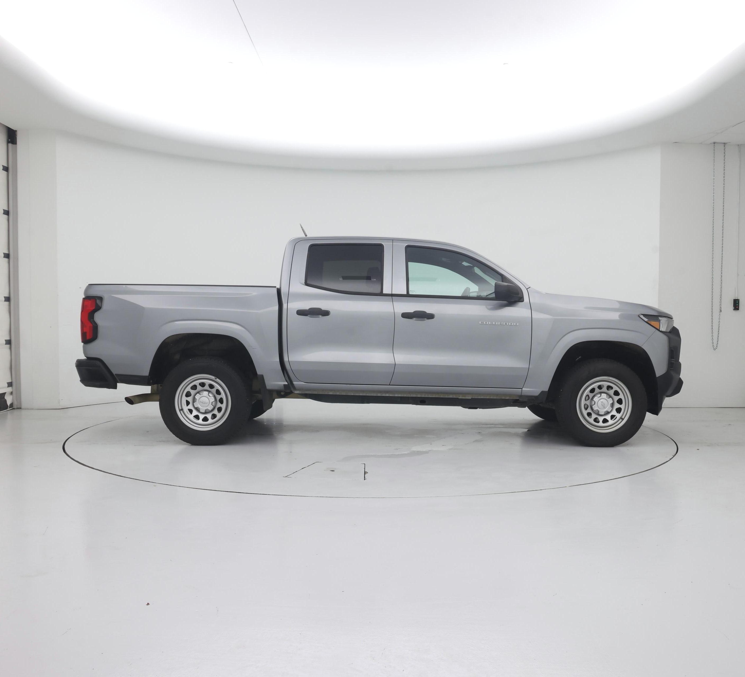 Thumbnail: 2023 Chevrolet Colorado - 7