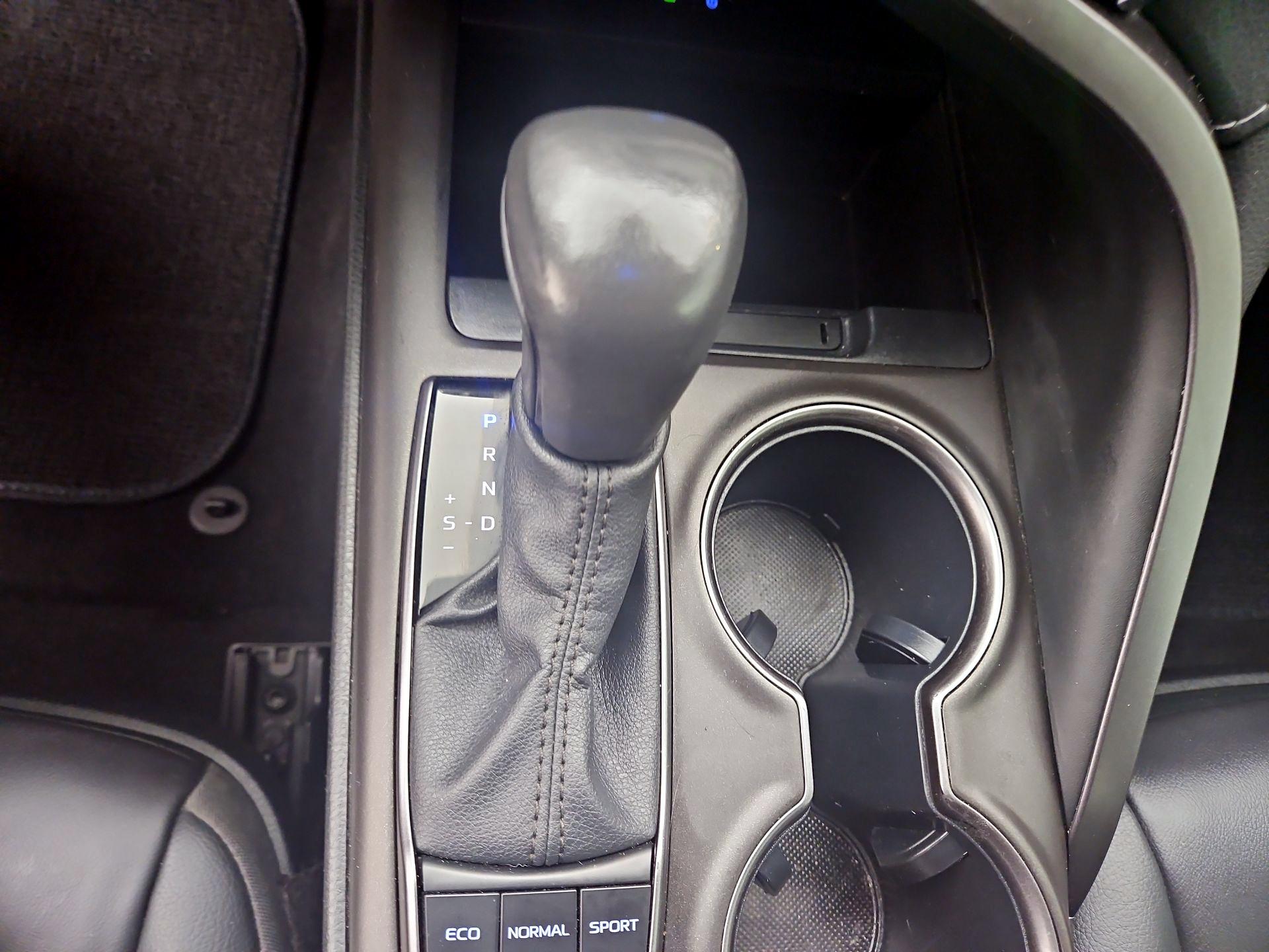 Thumbnail: 2024 Toyota Camry - 17