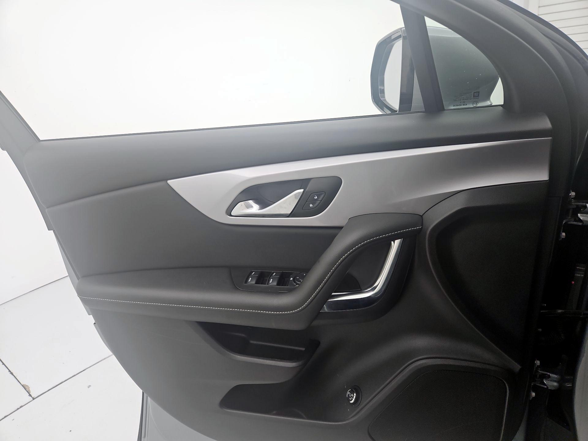 Thumbnail: 2024 Chevrolet Blazer - 12