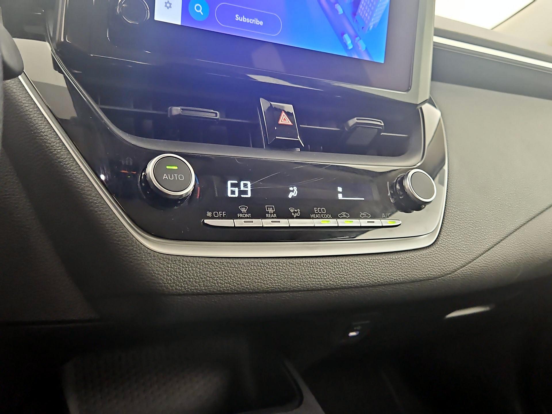 Thumbnail: 2024 Toyota Corolla - 16