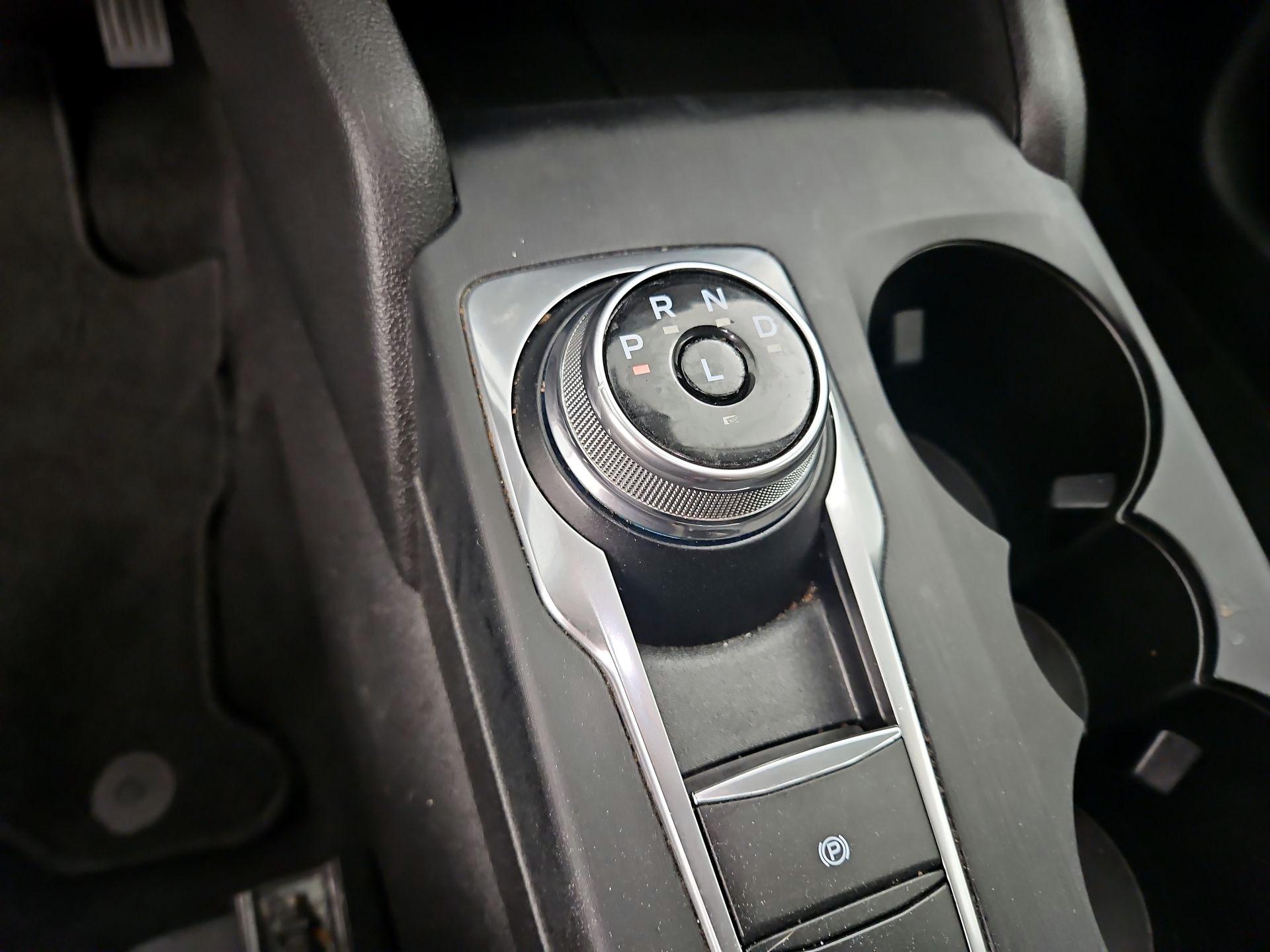 Thumbnail: 2022 Ford Escape - 17