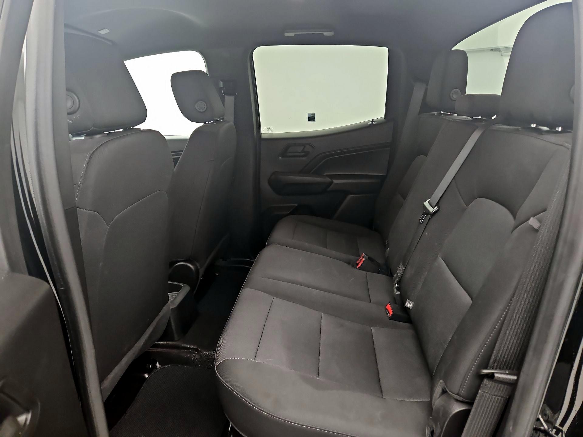 Thumbnail: 2023 Chevrolet Colorado - 19