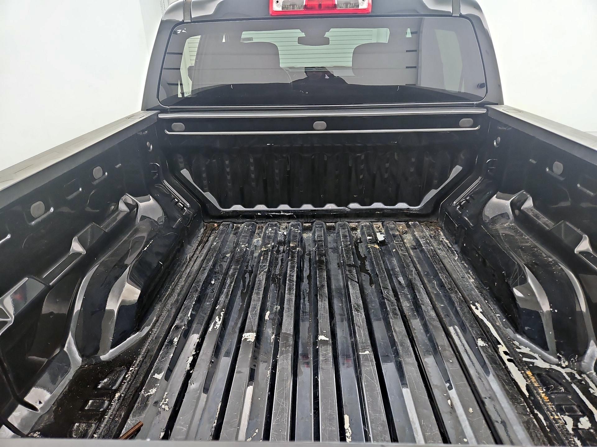 Thumbnail: 2023 Chevrolet Colorado - 20