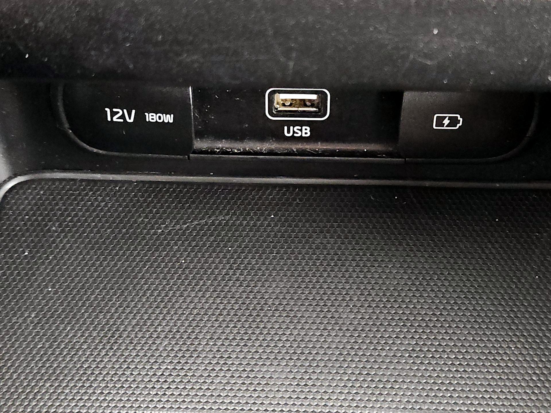 Thumbnail: 2024 Kia Forte - 18