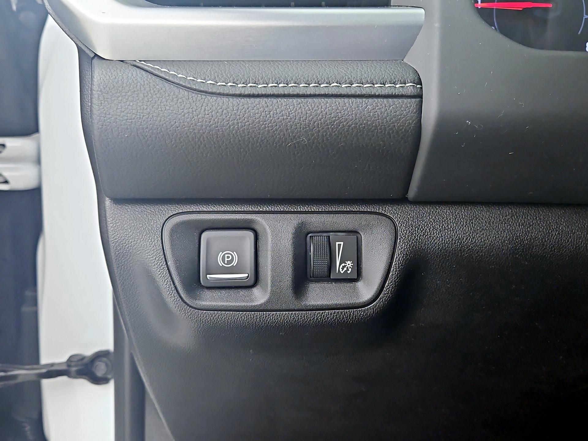 Thumbnail: 2023 GMC Acadia - 13