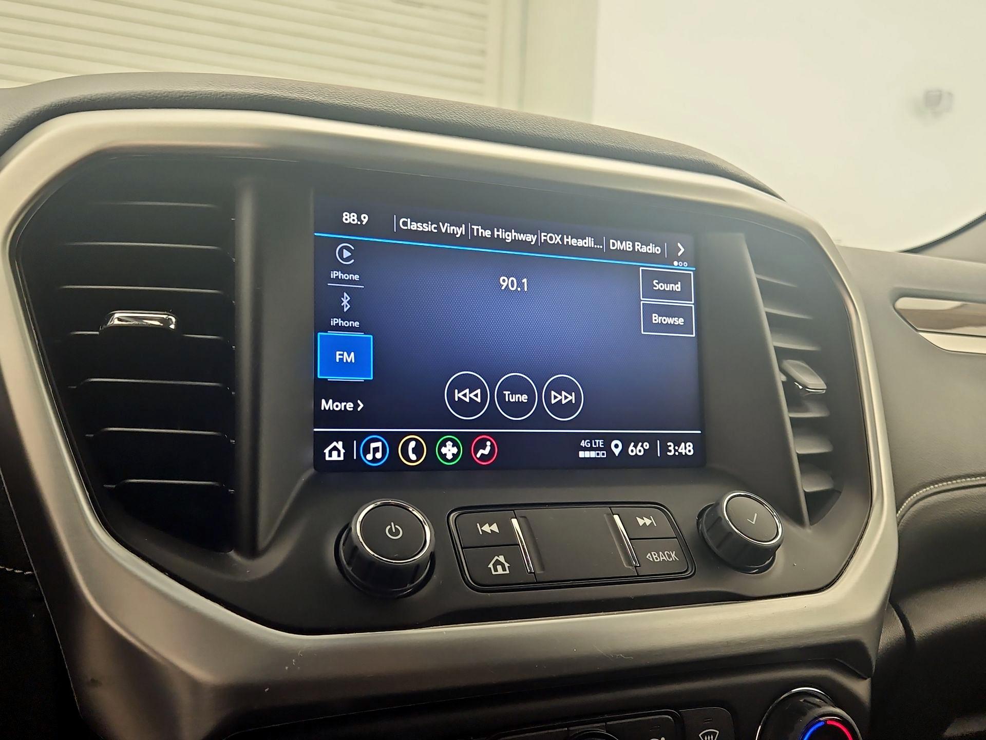 Thumbnail: 2023 GMC Acadia - 15