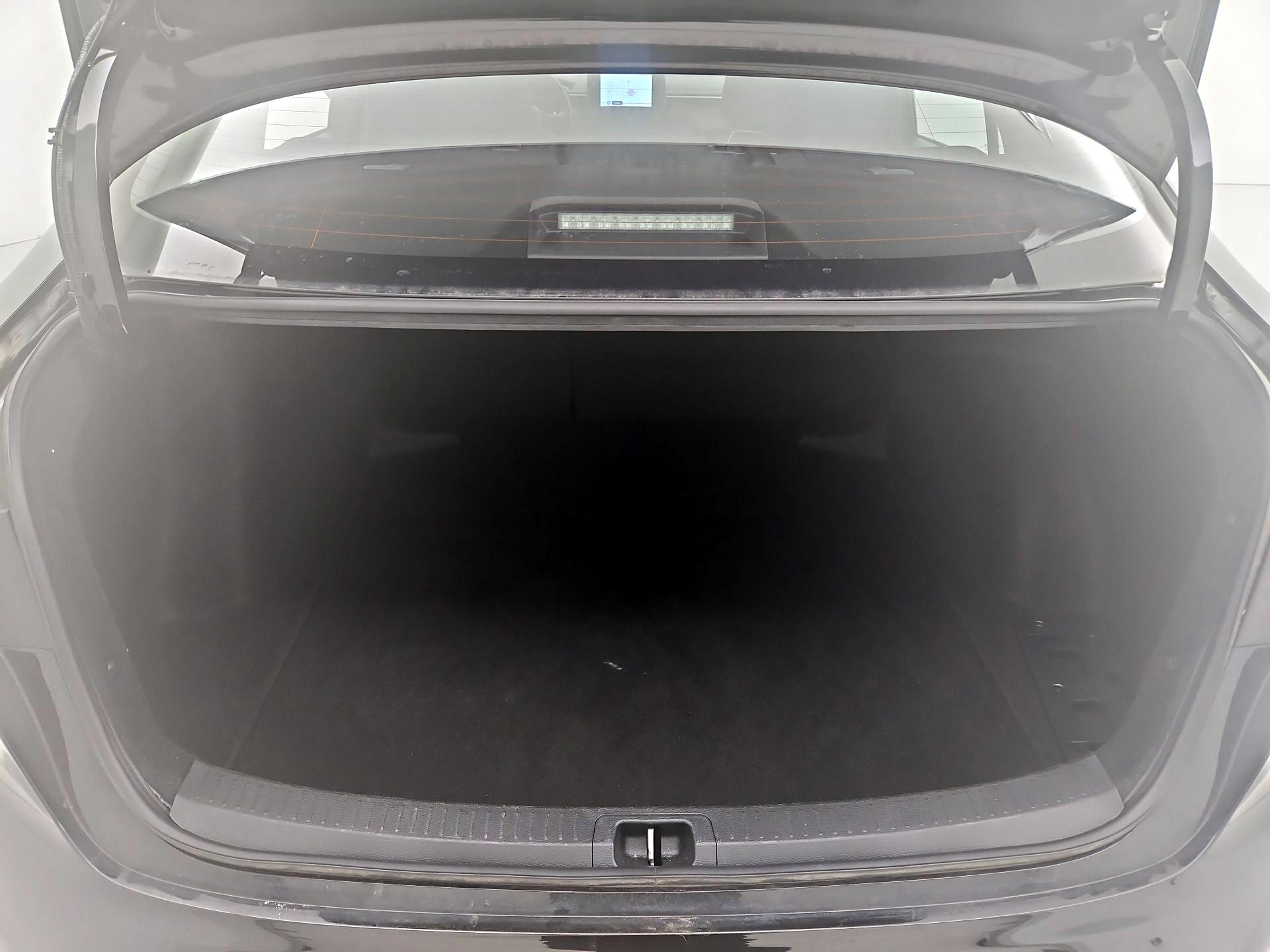 Thumbnail: 2025 Toyota Corolla - 20