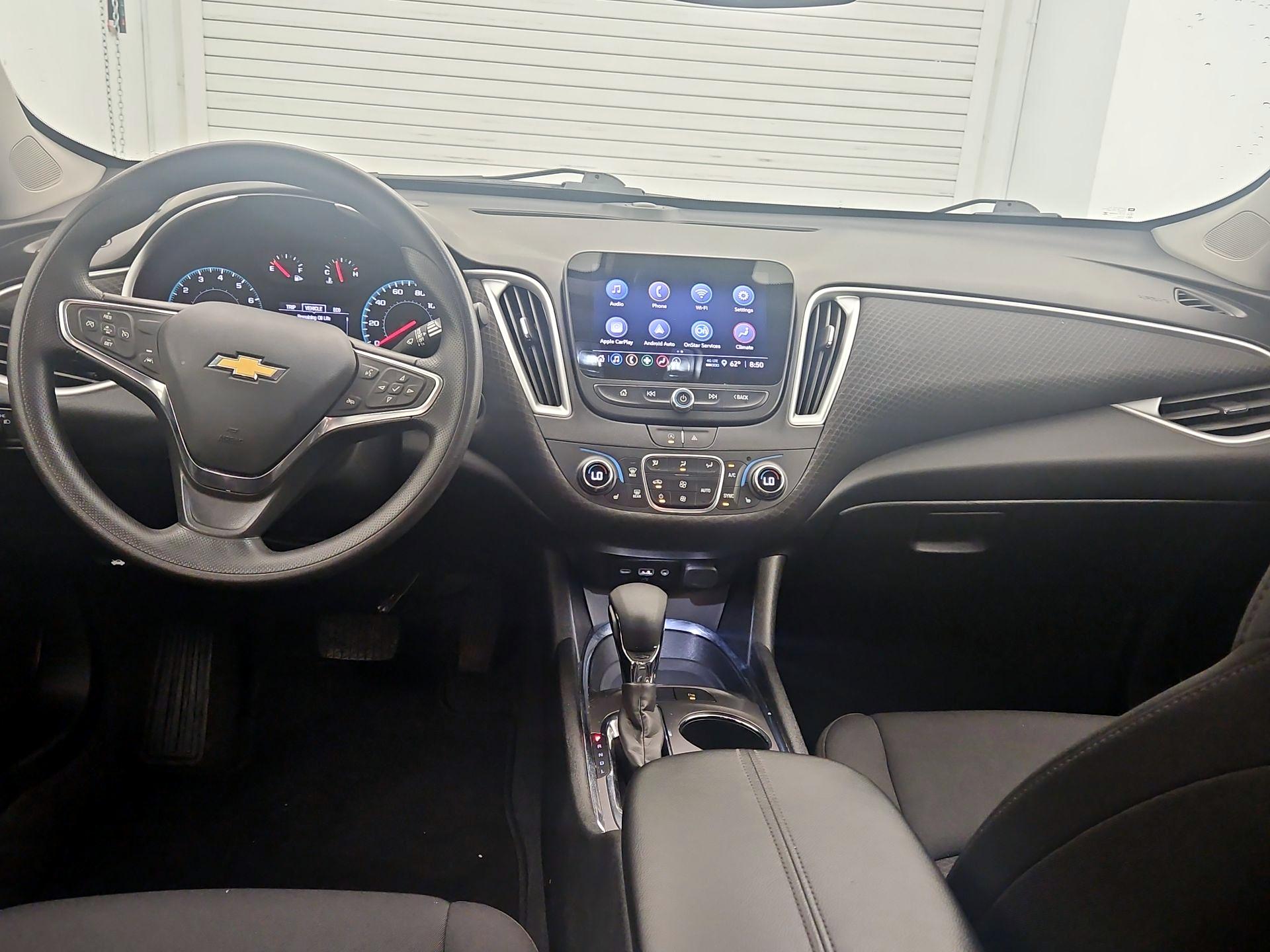 Thumbnail: 2024 Chevrolet Malibu - 9