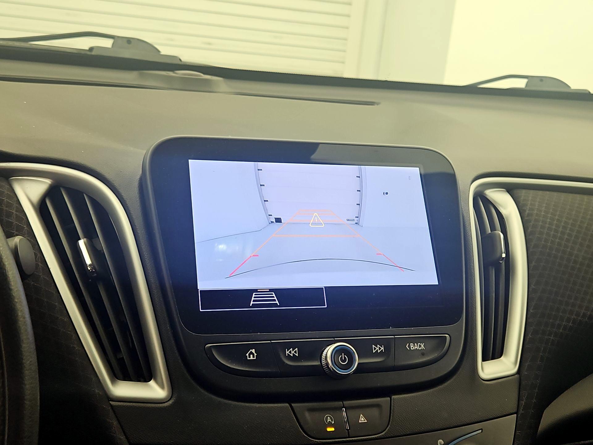 Thumbnail: 2024 Chevrolet Malibu - 14