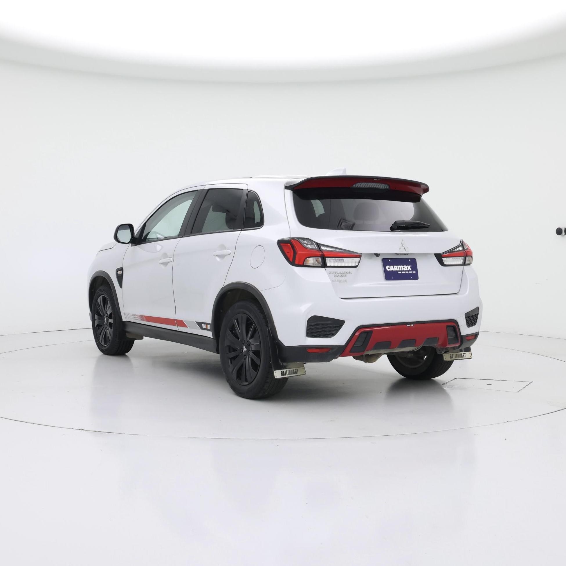 Thumbnail: 2023 Mitsubishi Outlander Sport - 2