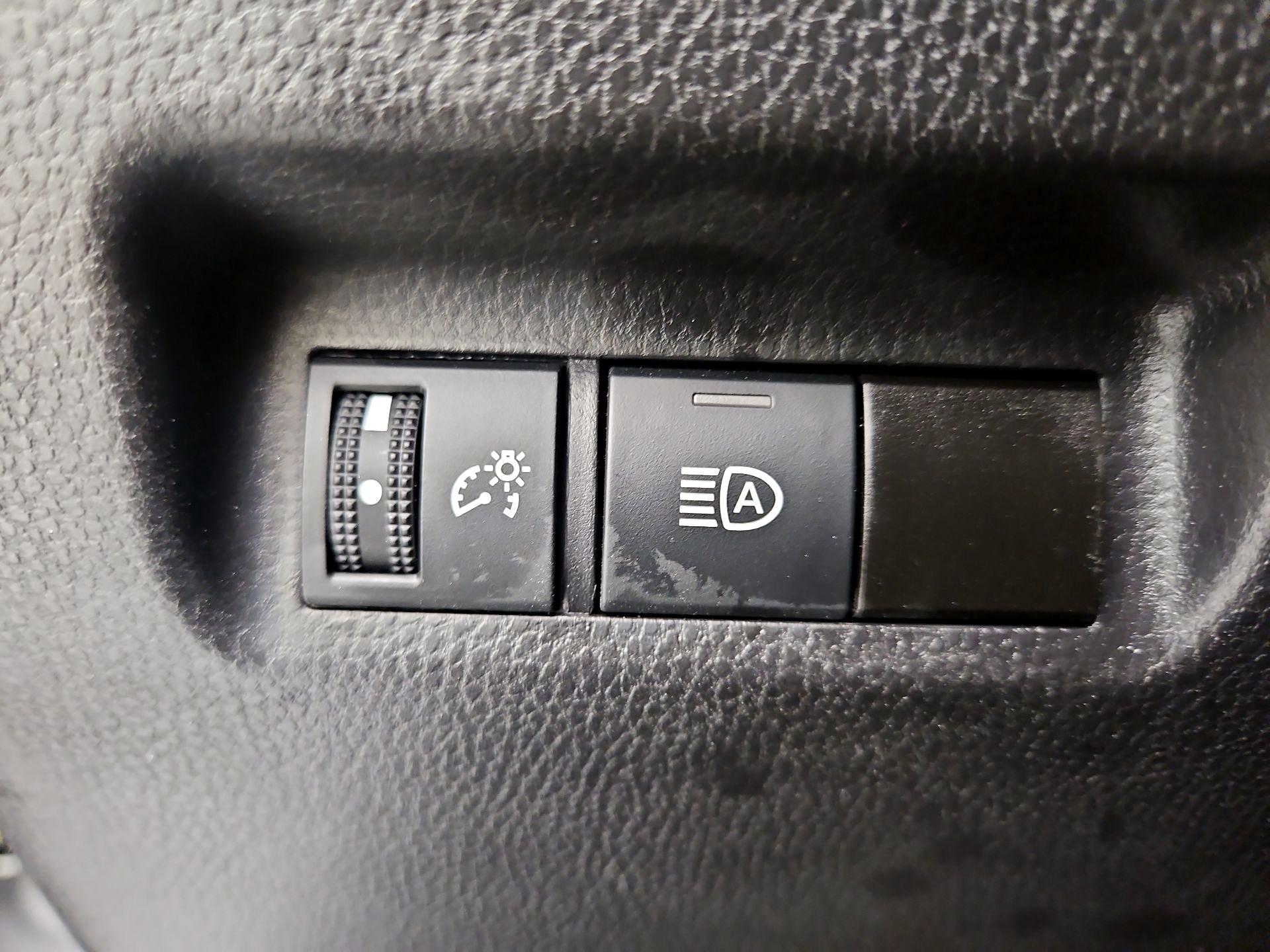 Thumbnail: 2024 Toyota RAV4 - 13