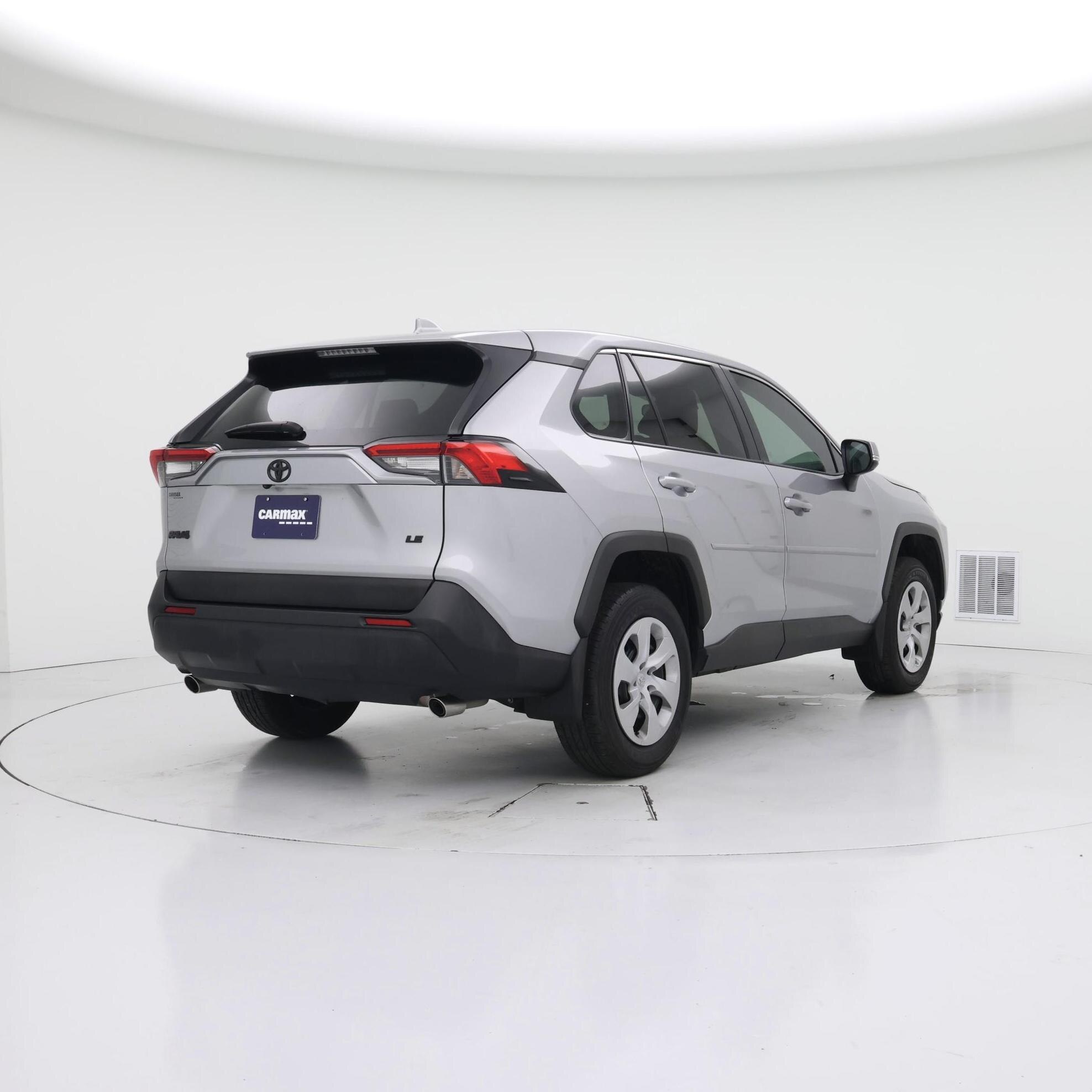 Thumbnail: 2024 Toyota RAV4 - 8