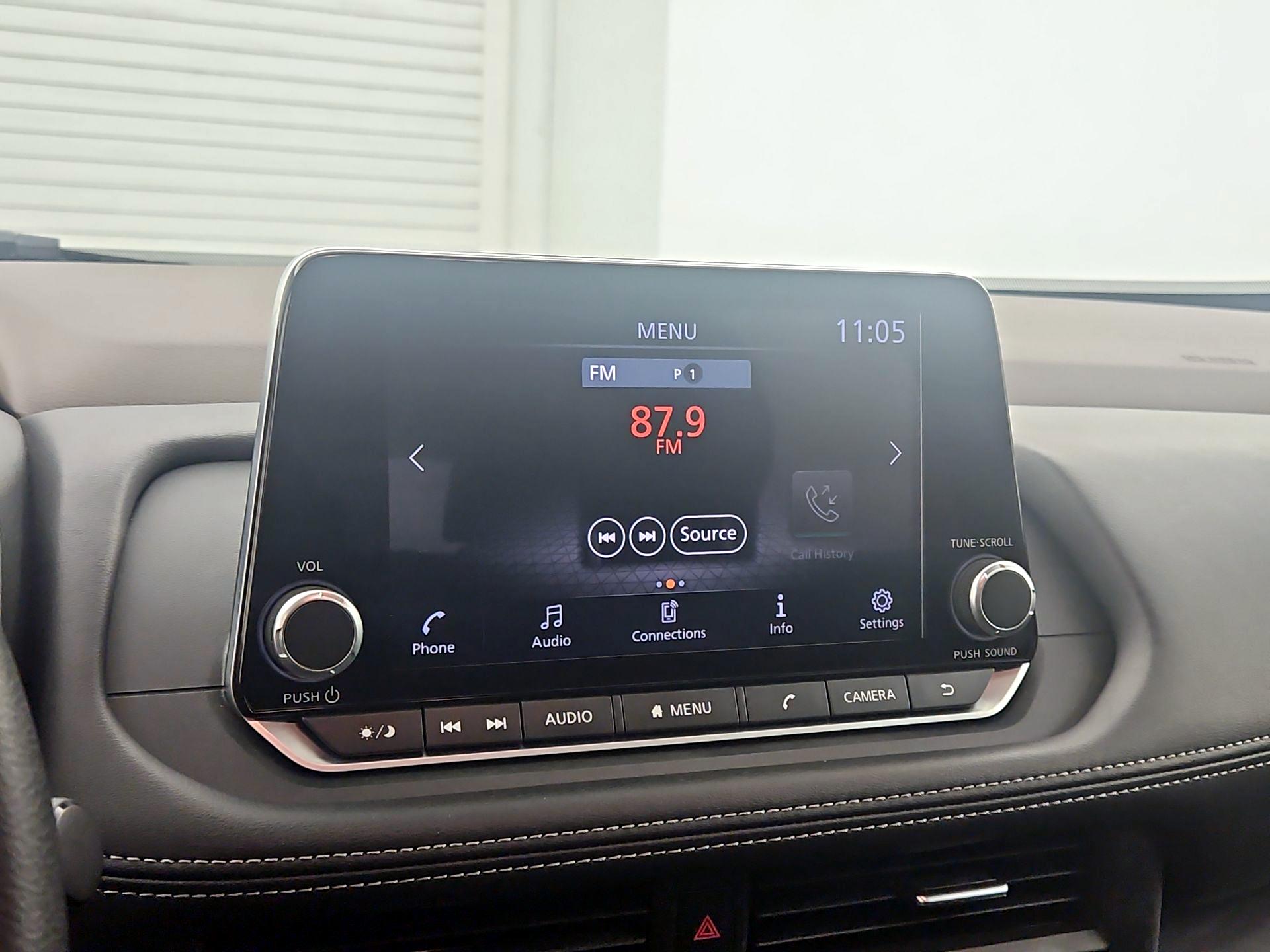 Thumbnail: 2023 Nissan Rogue - 15