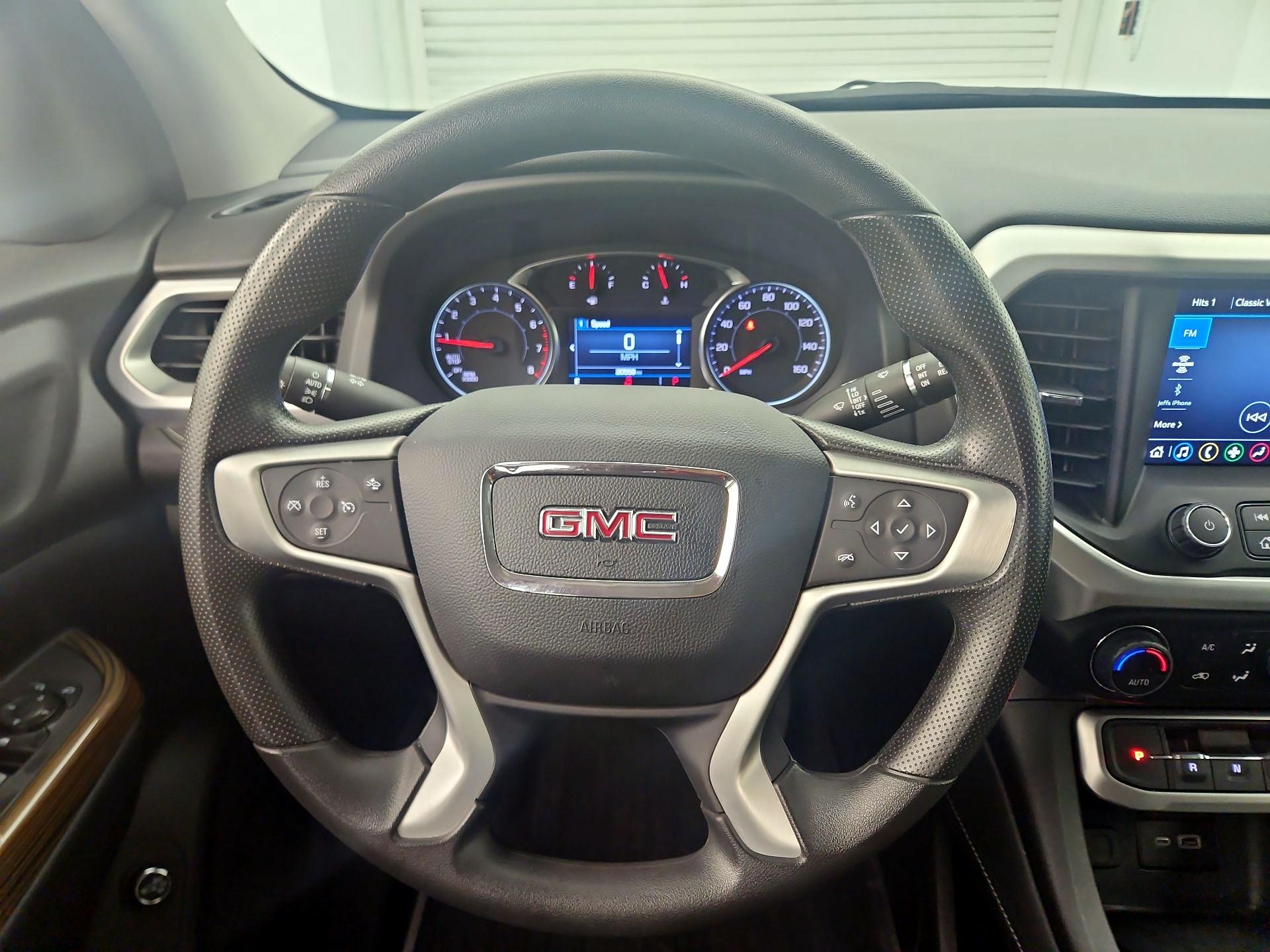 Thumbnail: 2023 GMC Acadia - 10