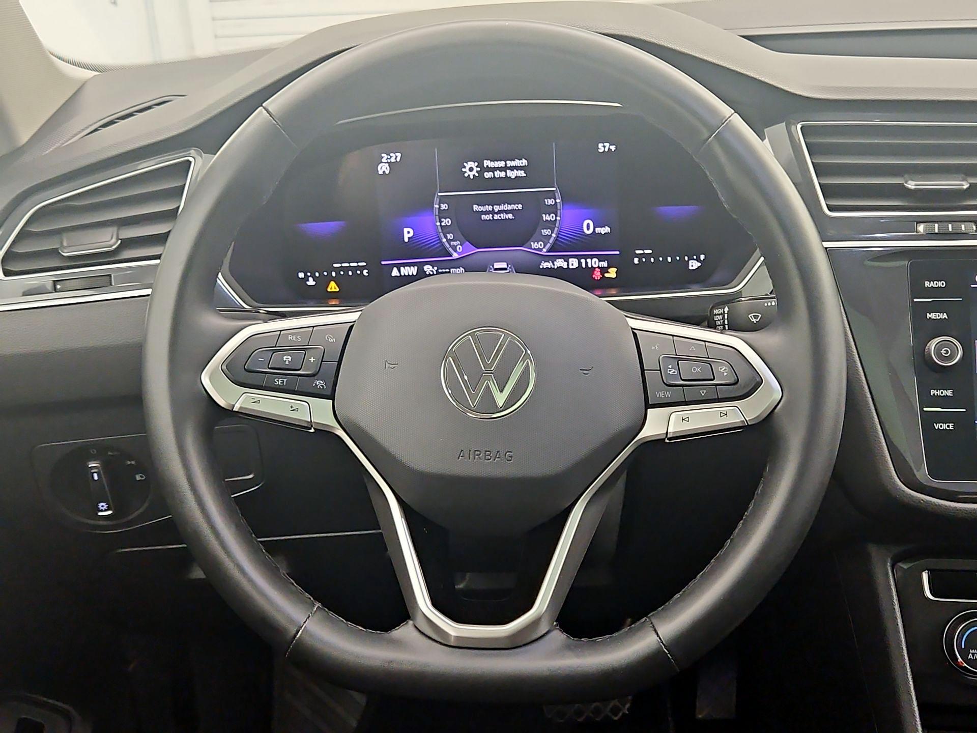 Thumbnail: 2024 Volkswagen Tiguan - 10