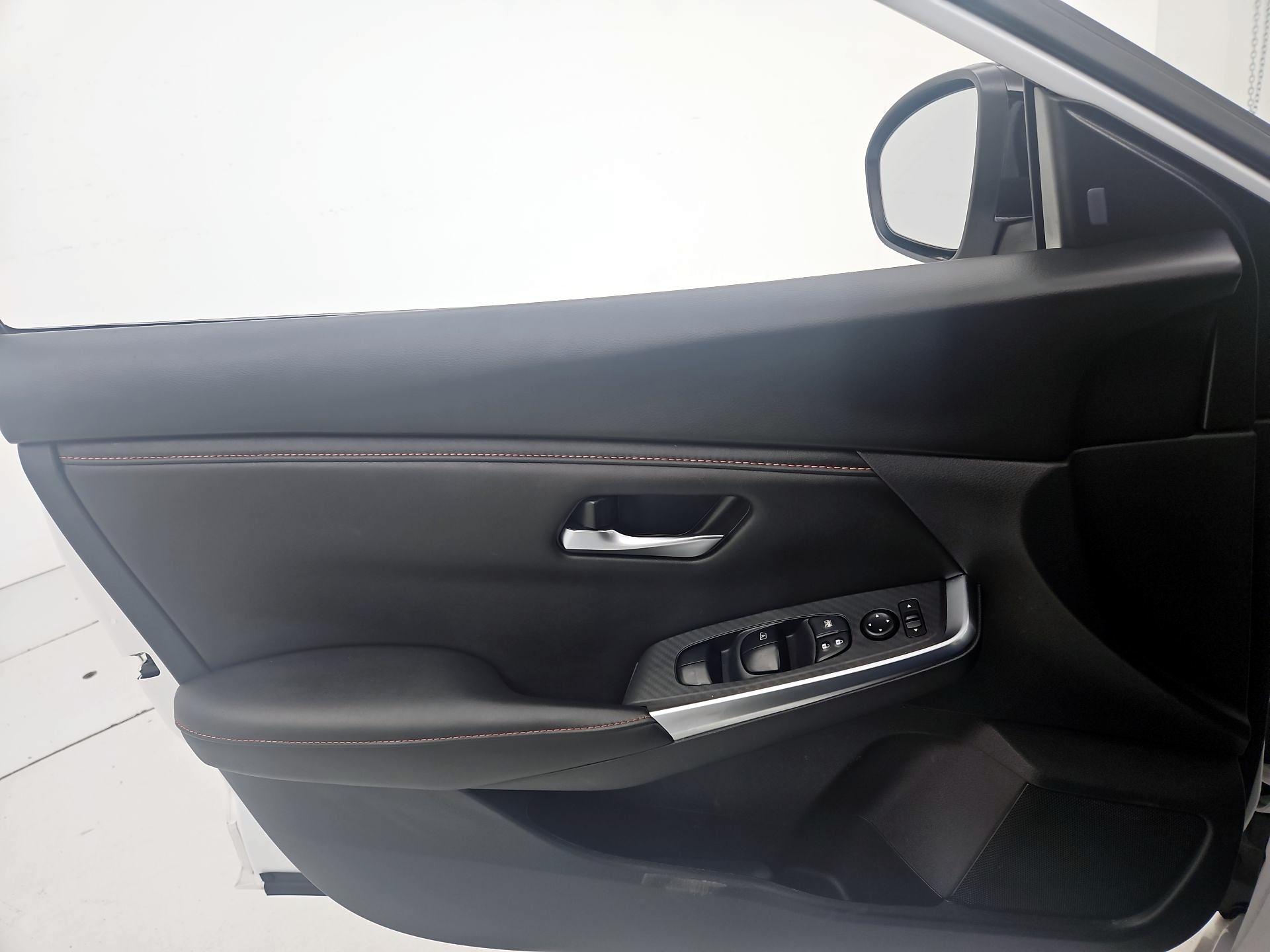 Thumbnail: 2025 Nissan Sentra - 12