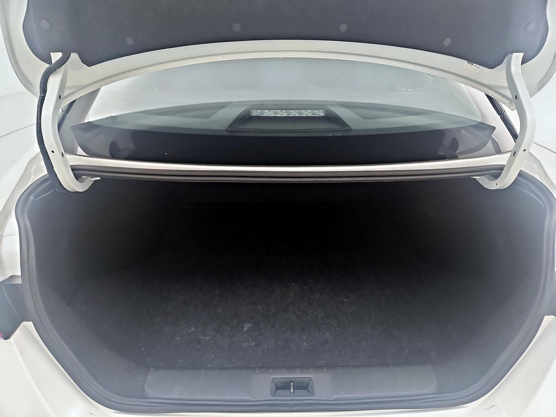 Thumbnail: 2025 Nissan Sentra - 20