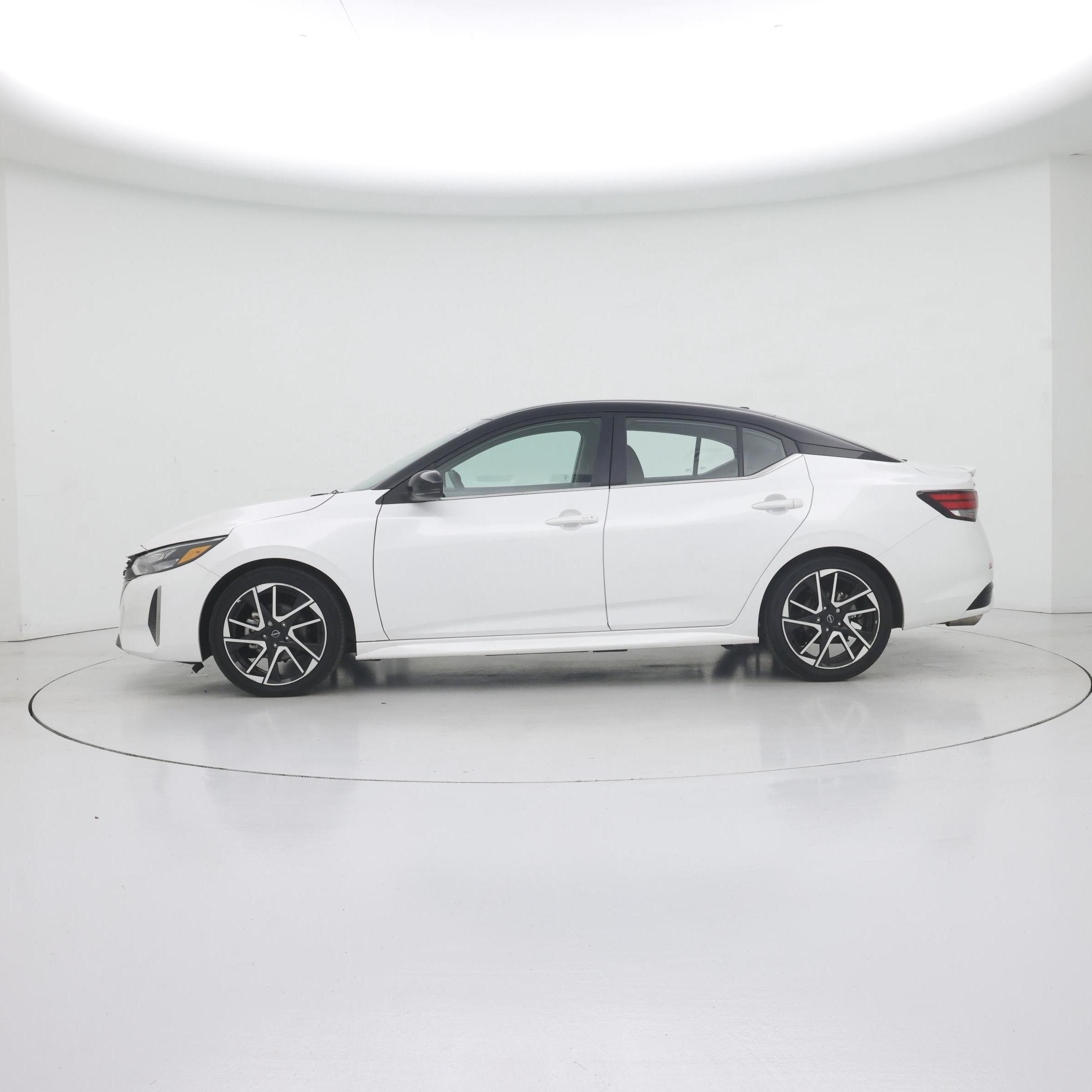 Thumbnail: 2025 Nissan Sentra - 3