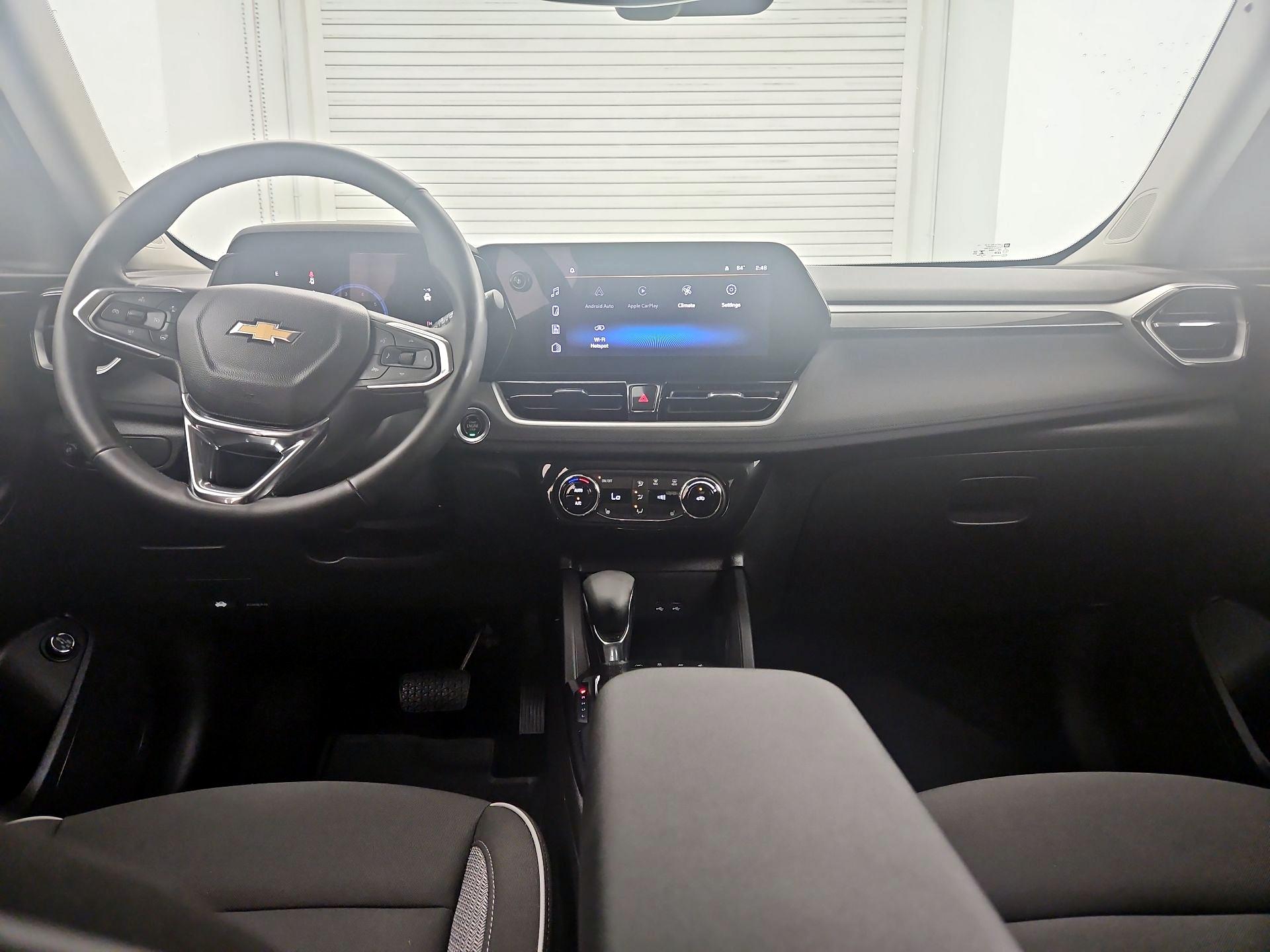 Thumbnail: 2025 Chevrolet TrailBlazer - 9