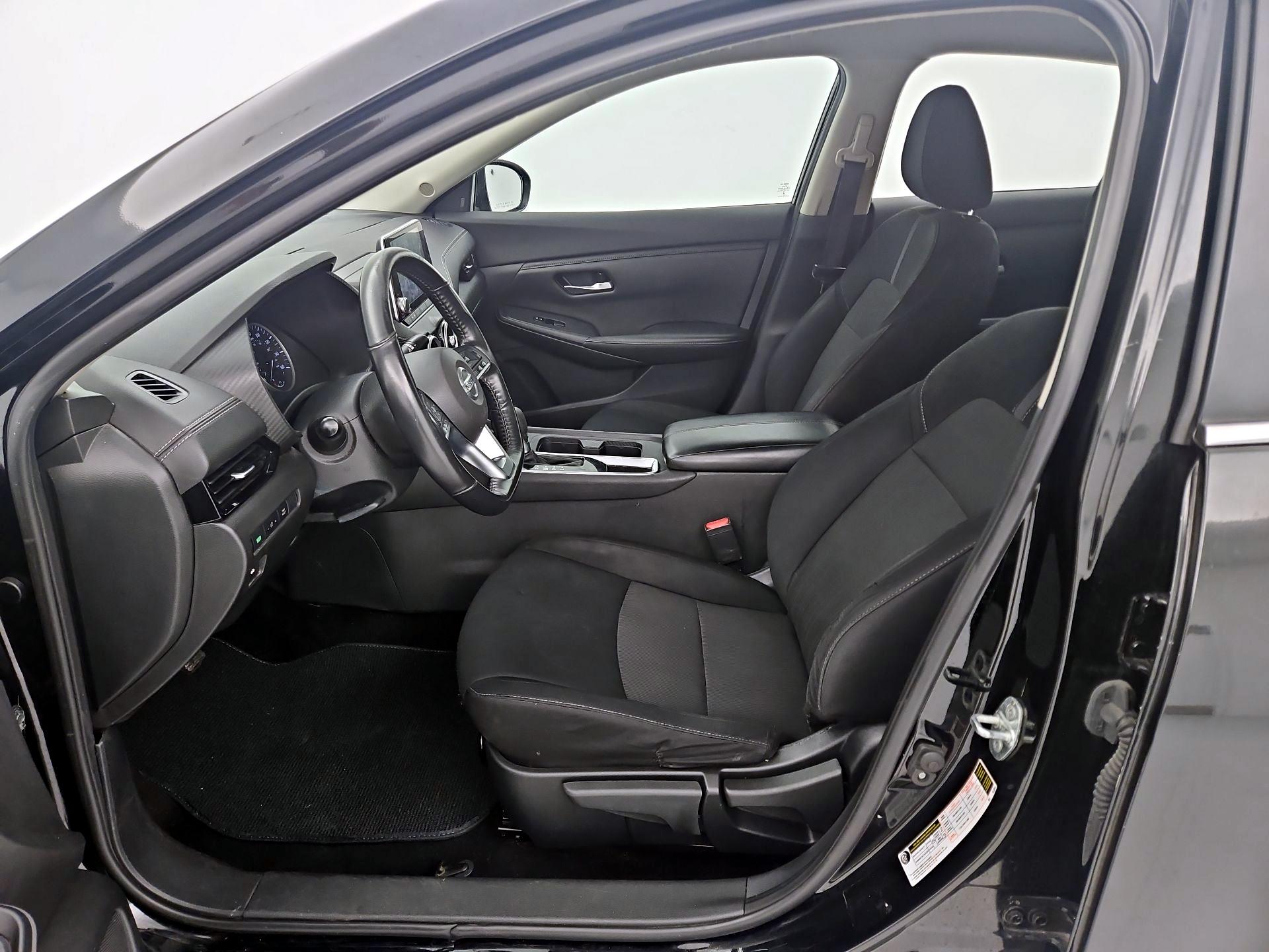 Thumbnail: 2023 Nissan Sentra - 11