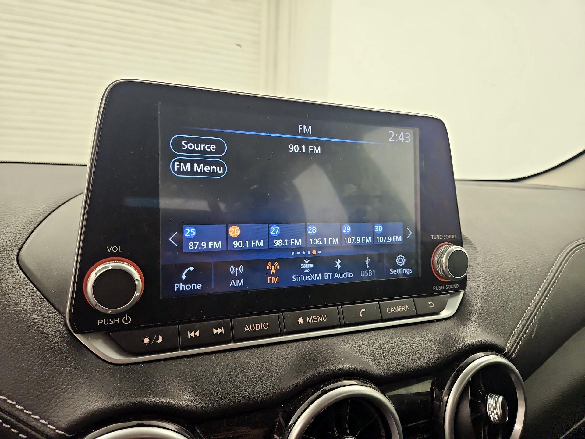 Thumbnail: 2023 Nissan Sentra - 15