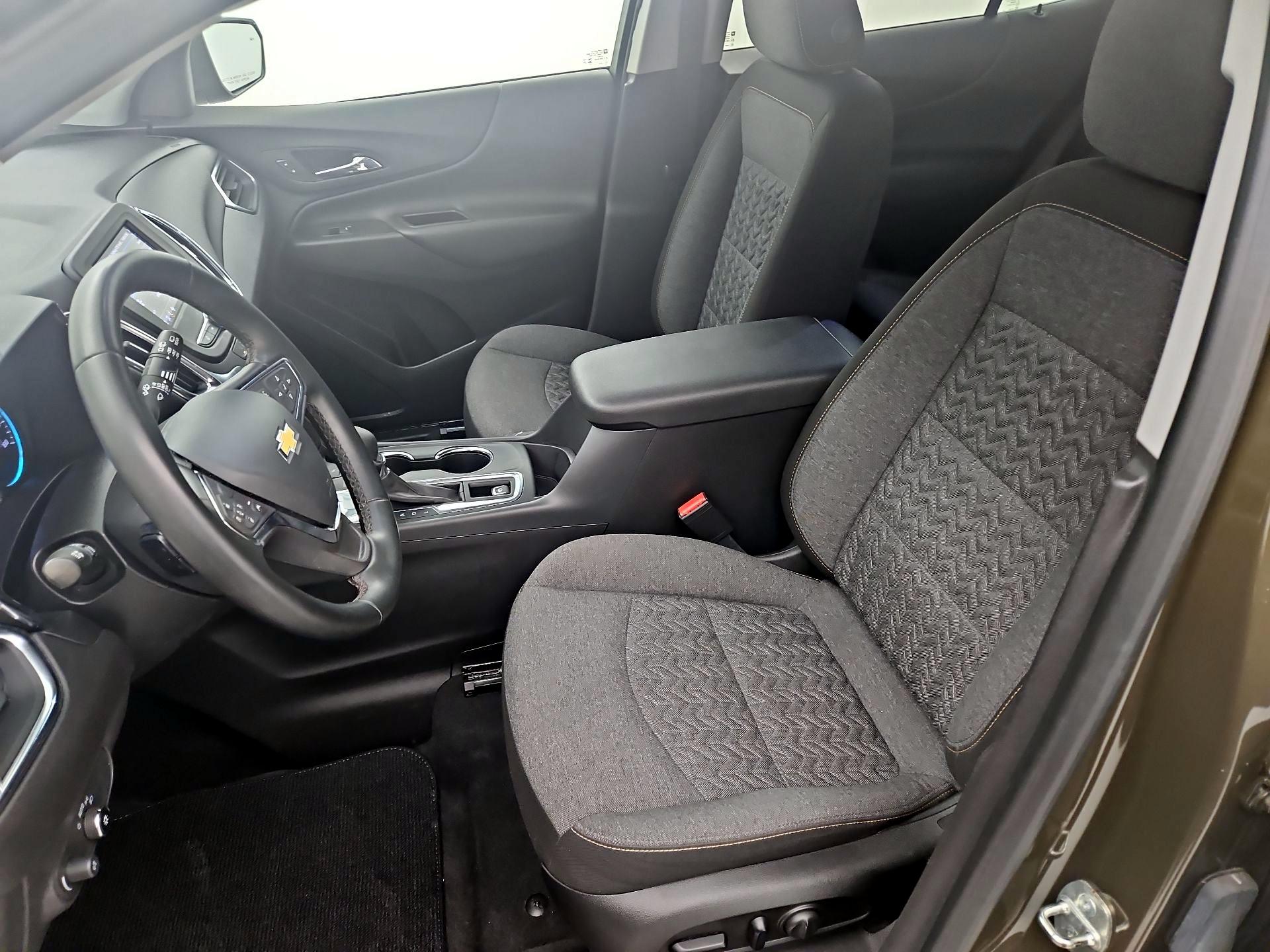 Thumbnail: 2023 Chevrolet Equinox - 11