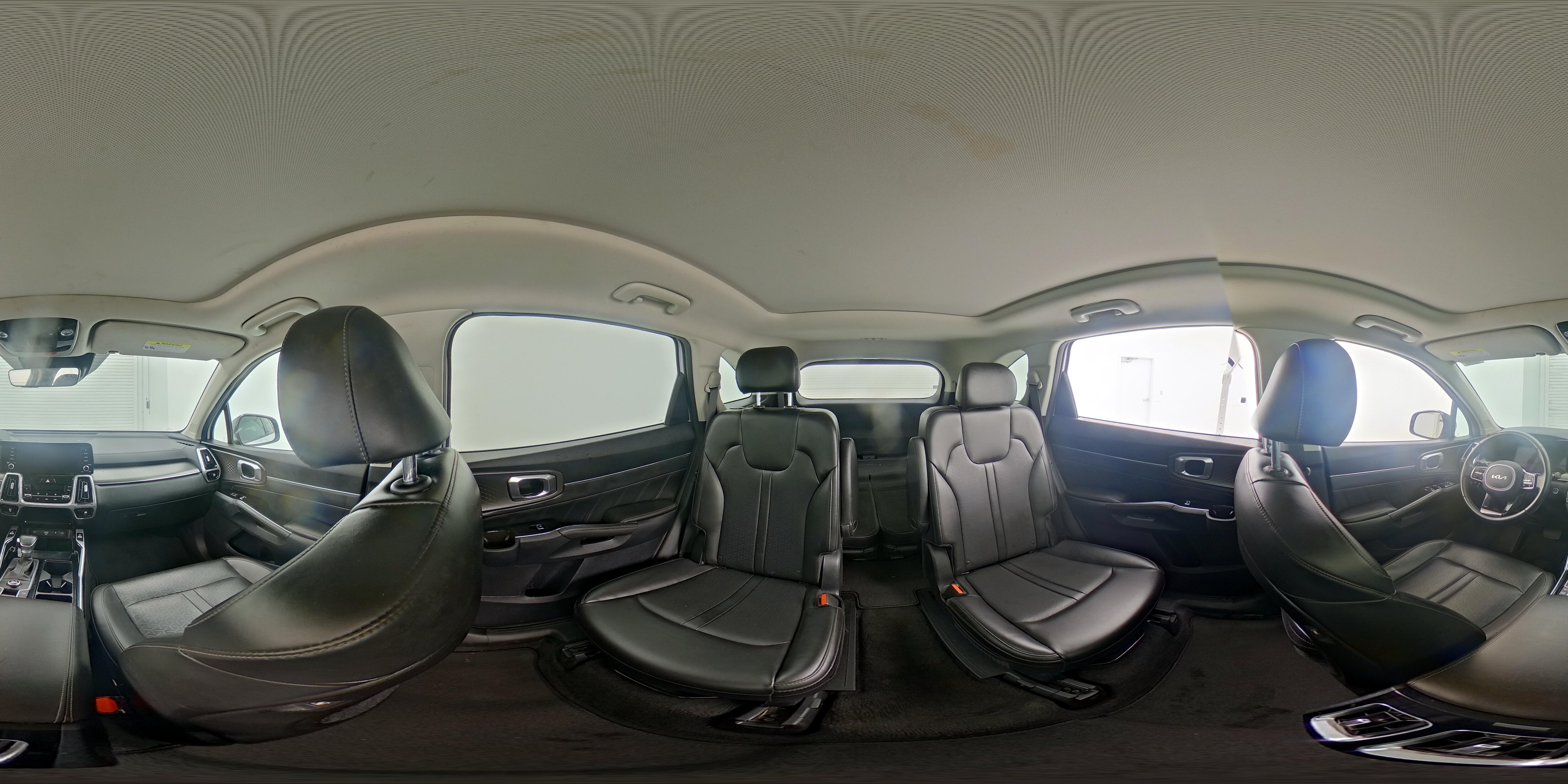 2023 Kia Sorento SX - Photo 29