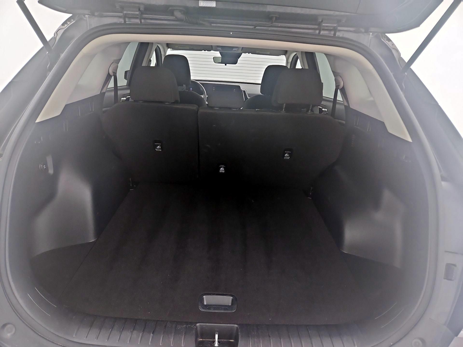 Thumbnail: 2024 Kia Sportage - 20