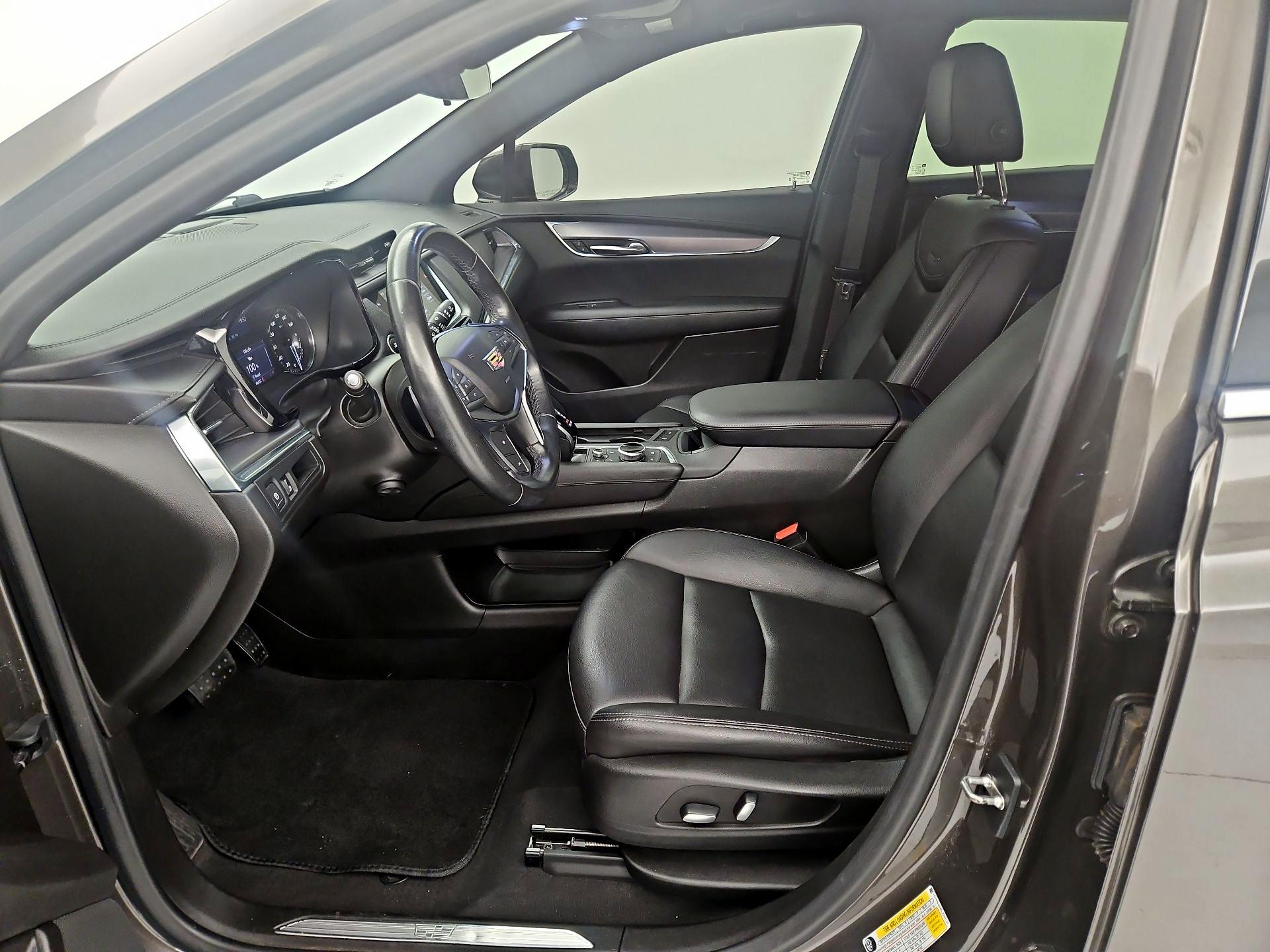 Thumbnail: 2020 Cadillac XT5 - 11